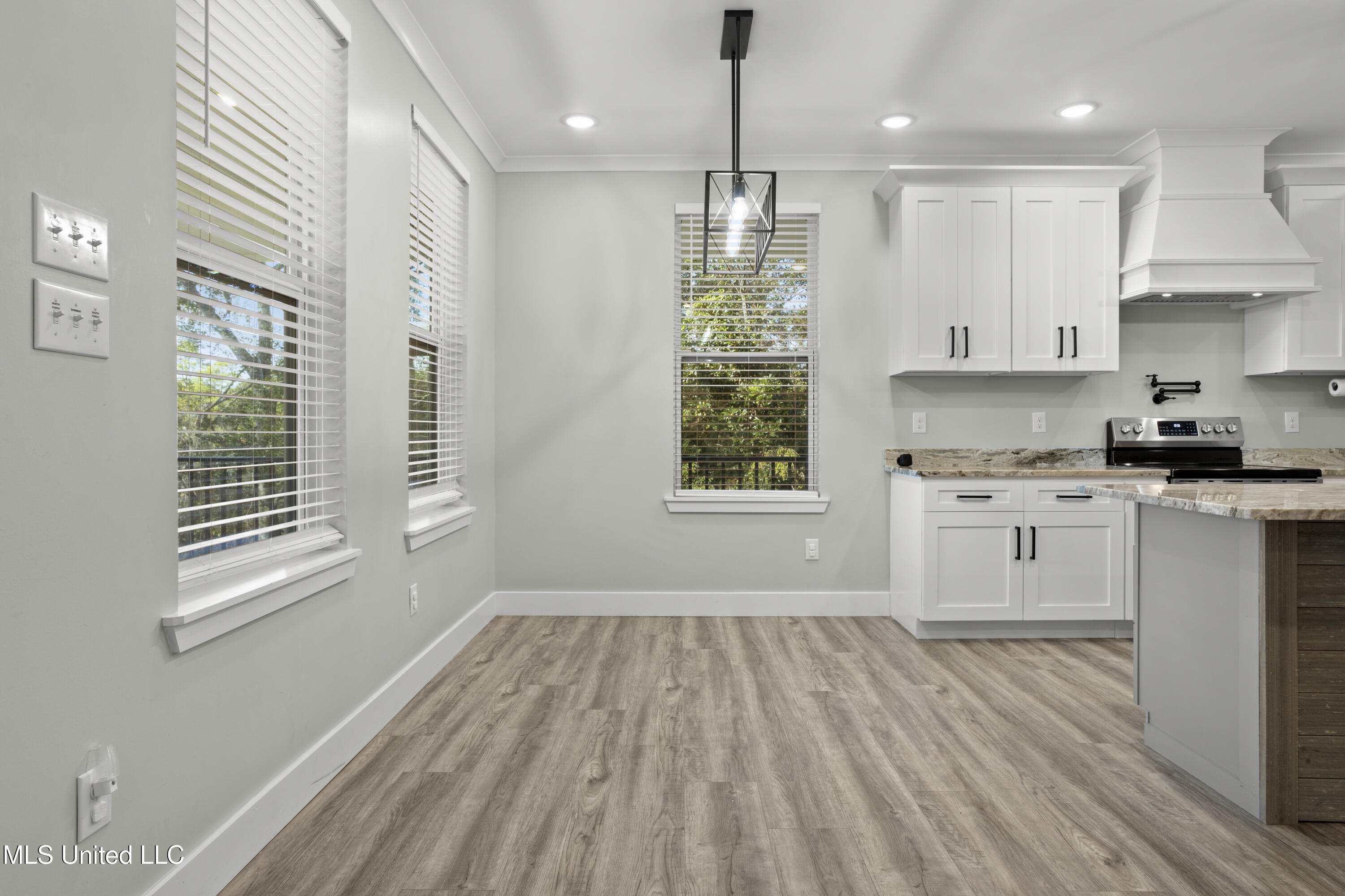 7435 E Oaklawn Road Property Photo 25