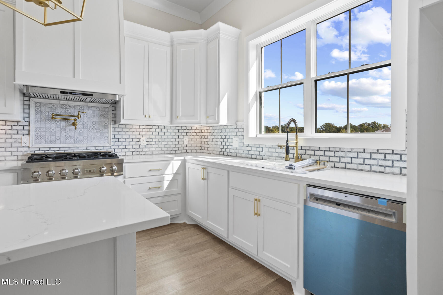 102 Venice Circle Property Photo 11