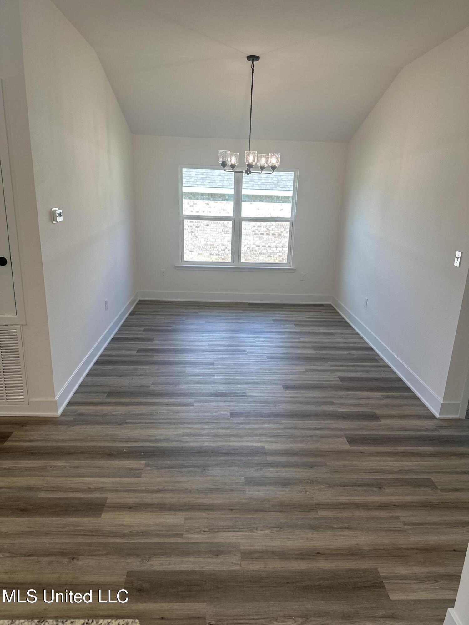 14946 Fritz Circle Property Photo 17