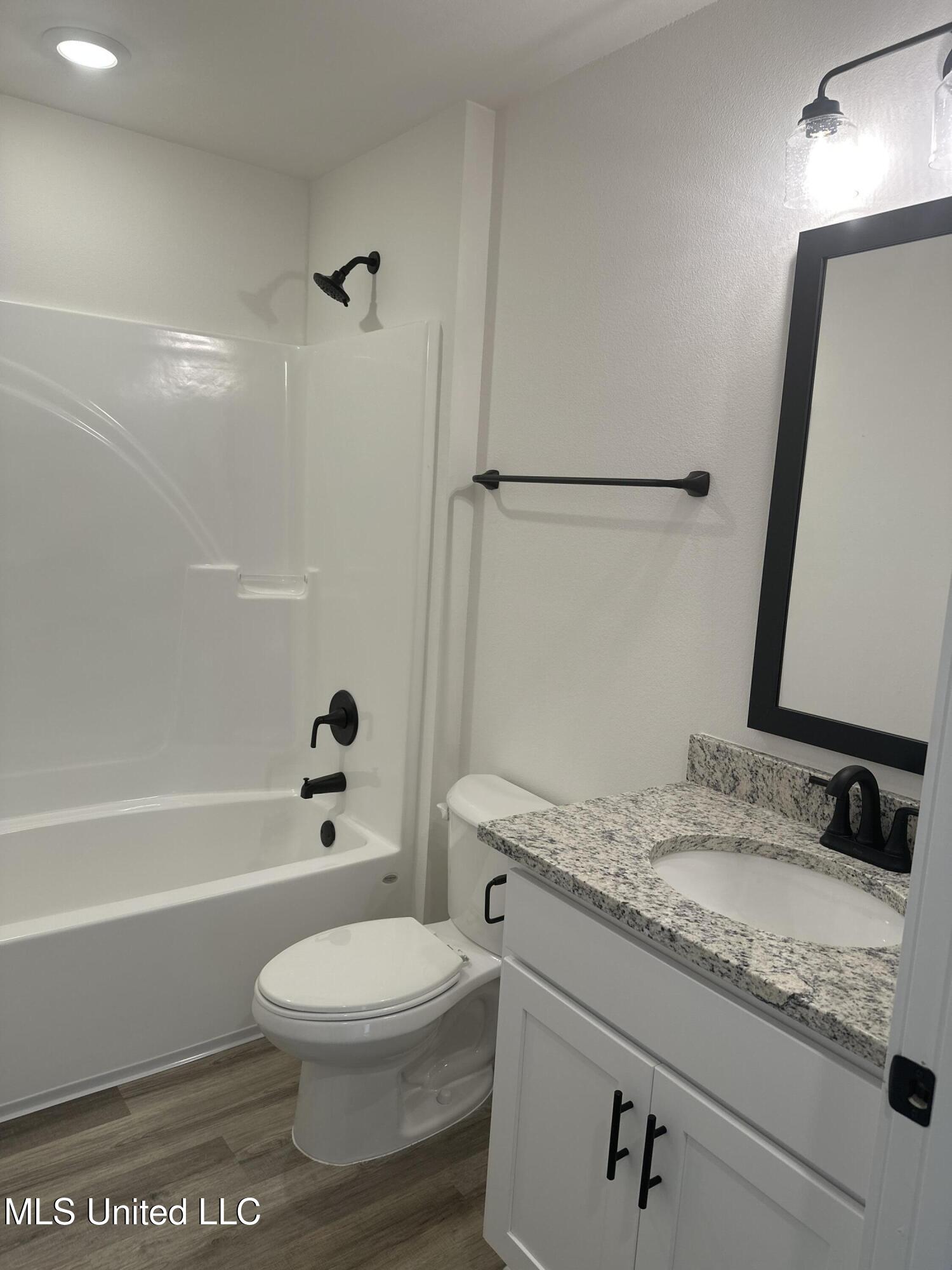 14946 Fritz Circle Property Photo 20