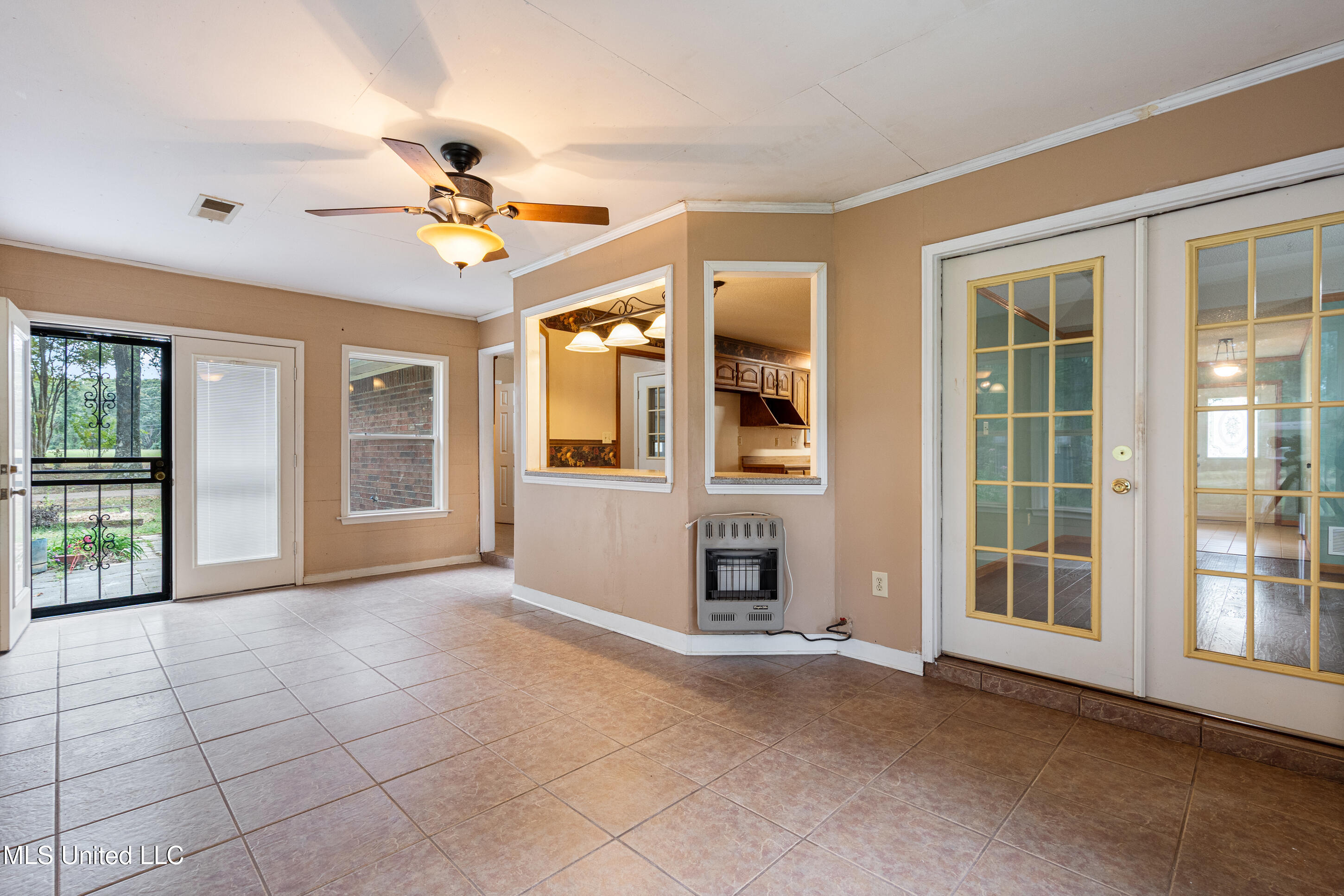 1250 Robertson Road Property Photo 16