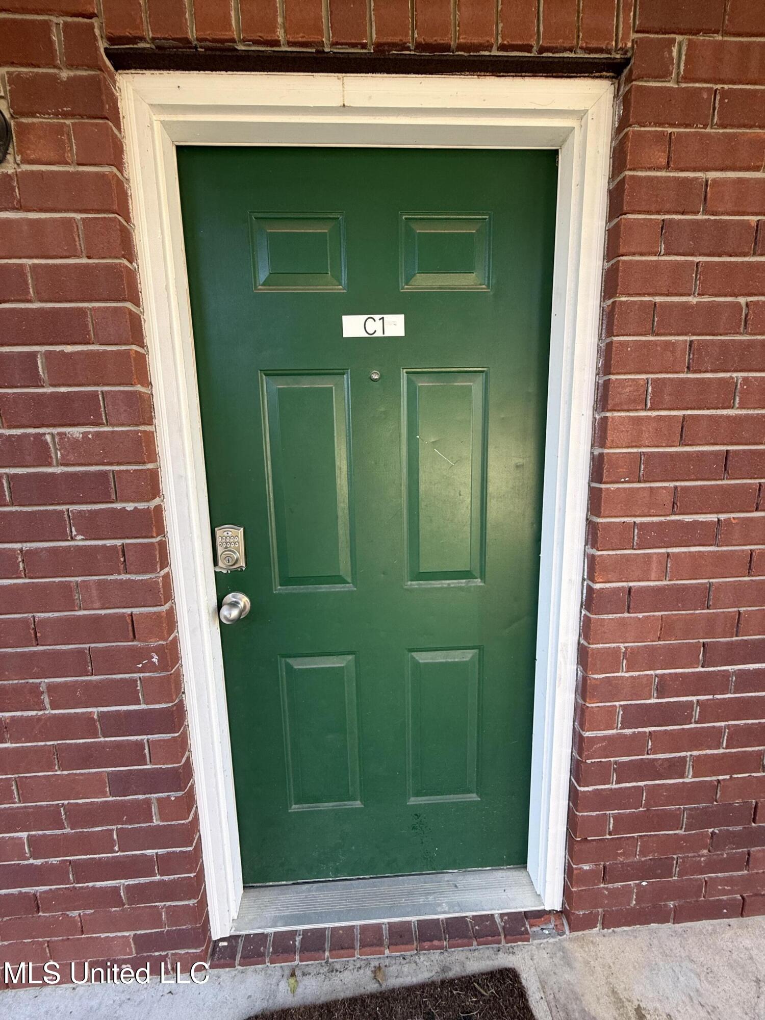 5080 Gautier Vancleave Road Property Photo 1