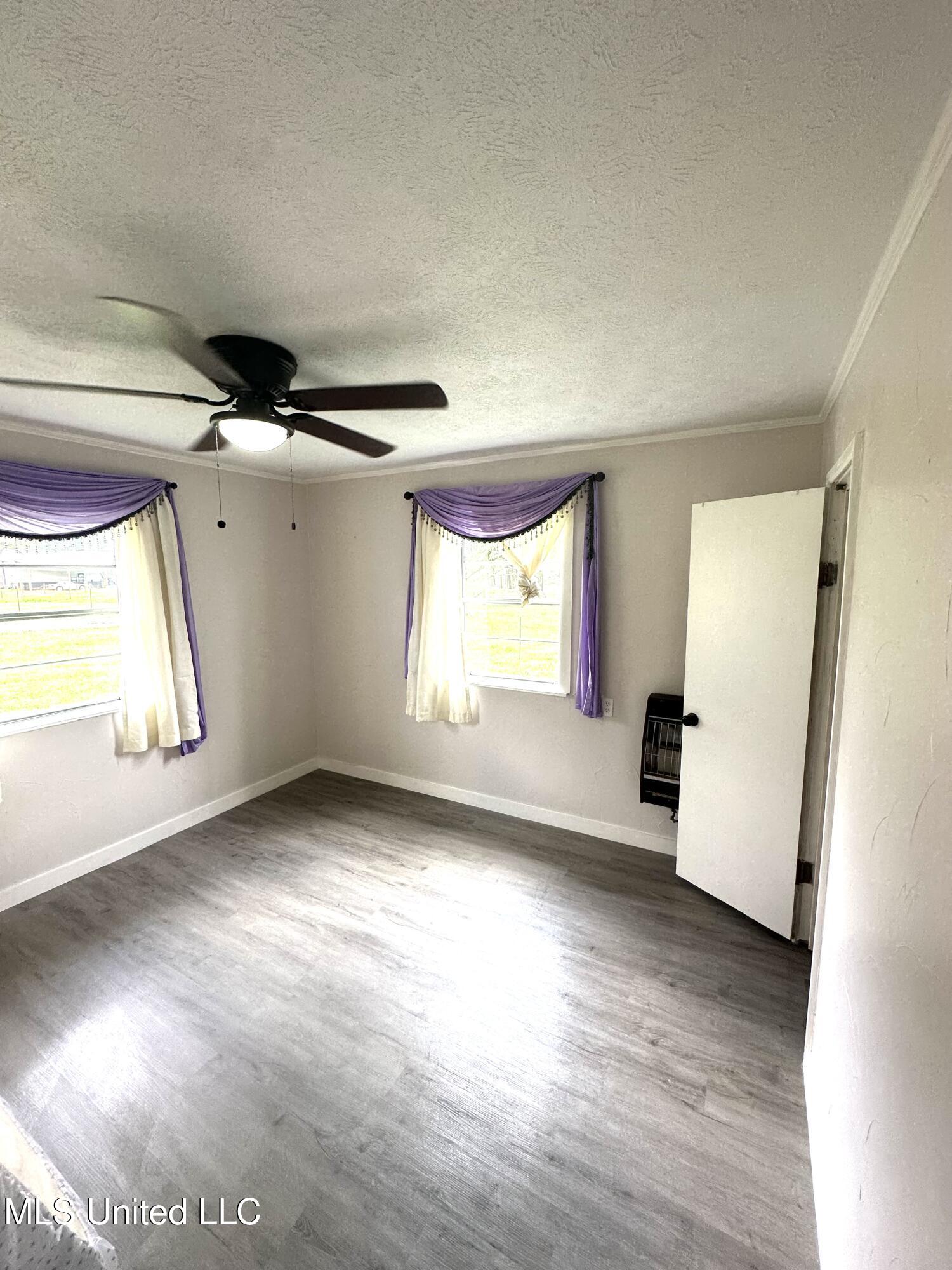 3575 Smith County Road 110 Property Photo 11