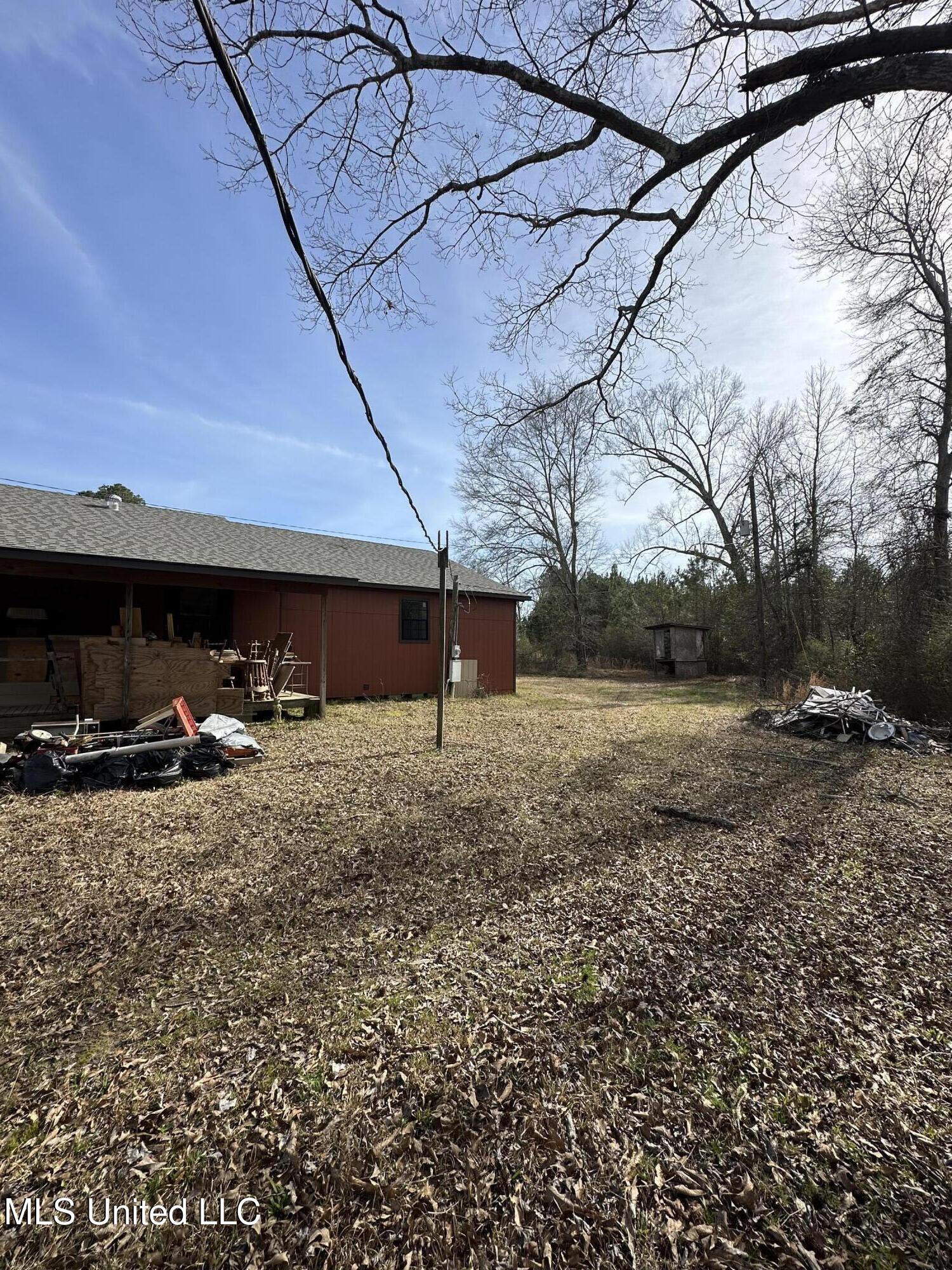 3530 S C Rd 110 Property Photo 4