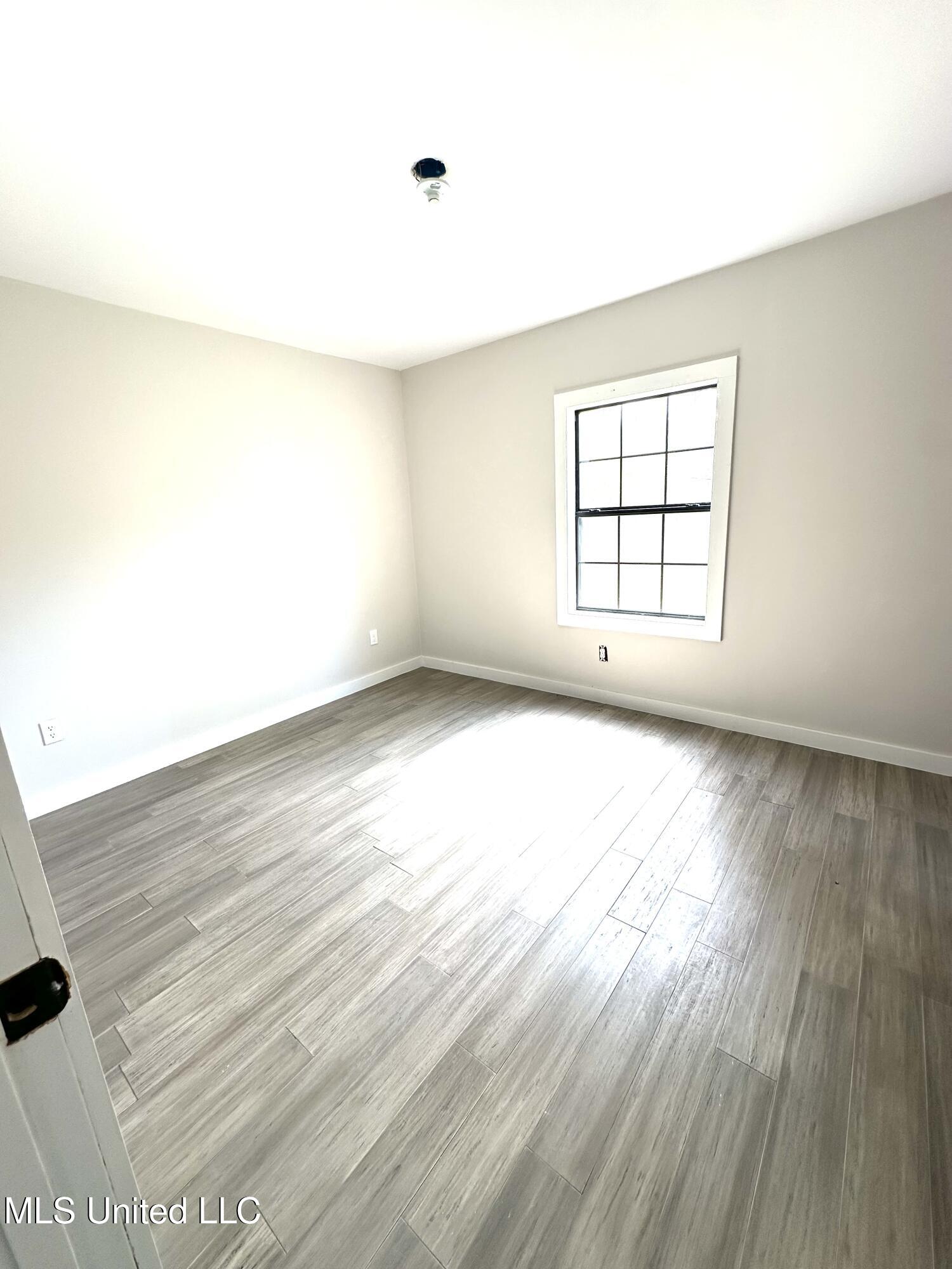 3530 S C Rd 110 Property Photo 9