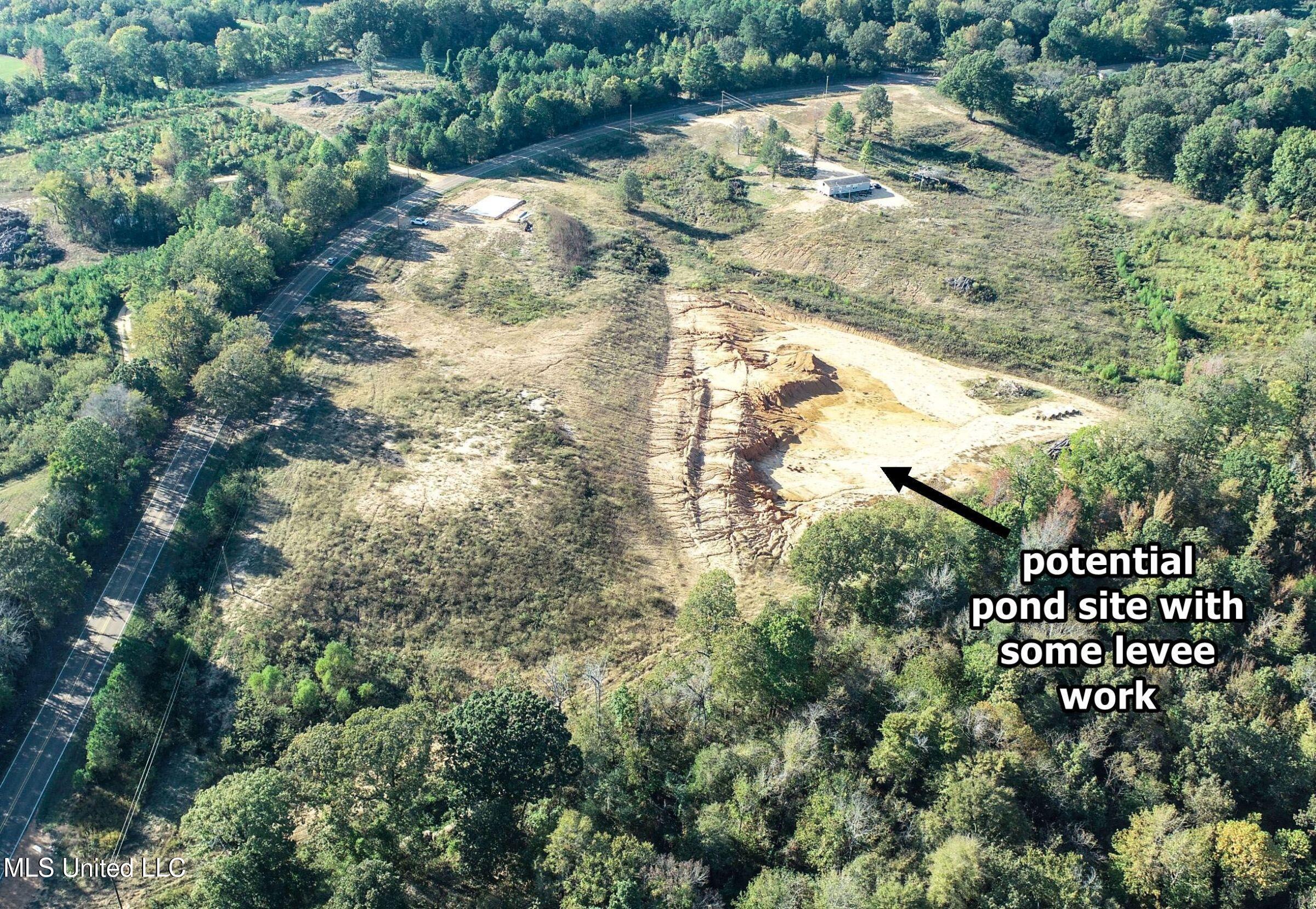 Eureka Road Property Photo 11