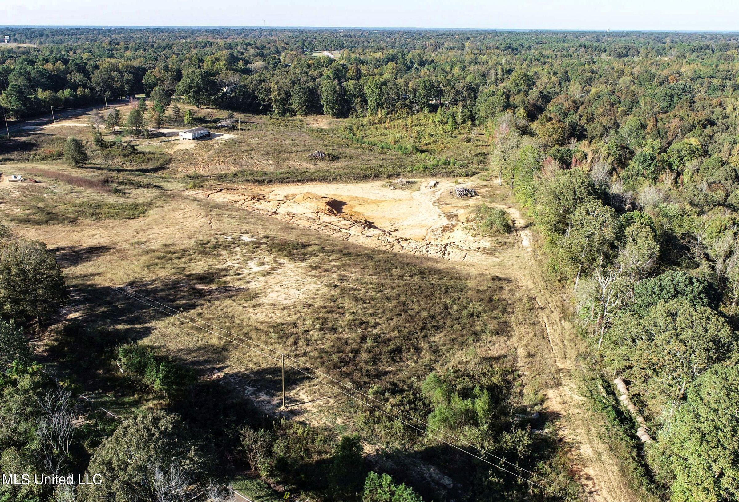 Eureka Road Property Photo 23