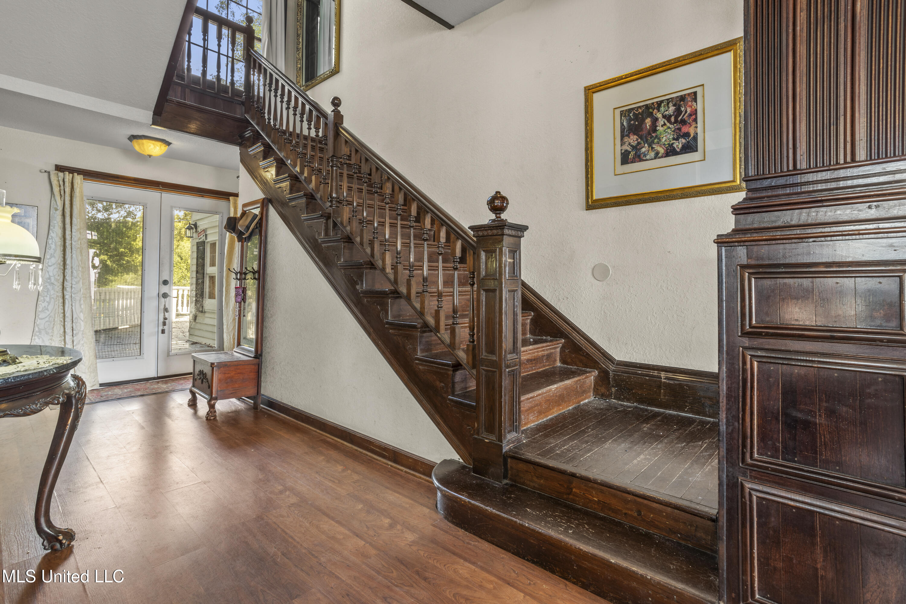 1096 Beach Boulevard Property Photo 24