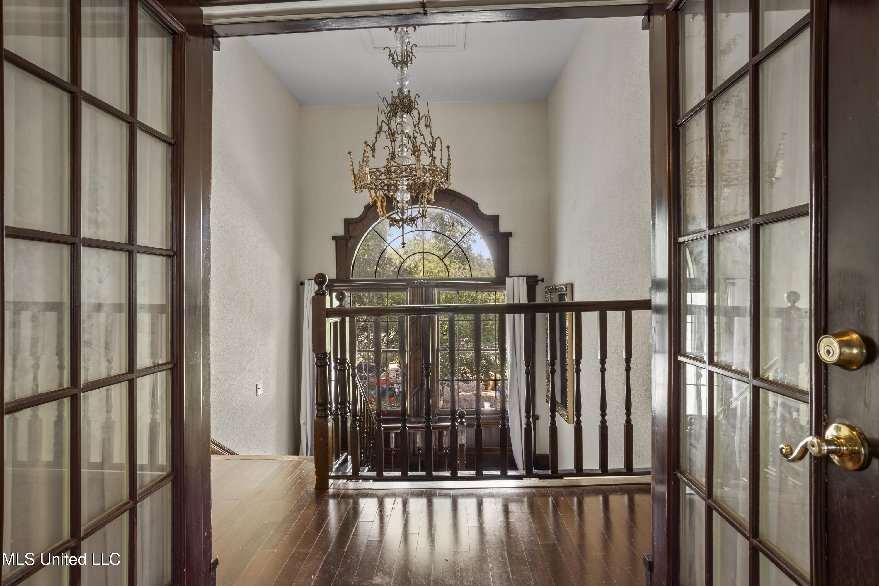 1096 Beach Boulevard Property Photo 28