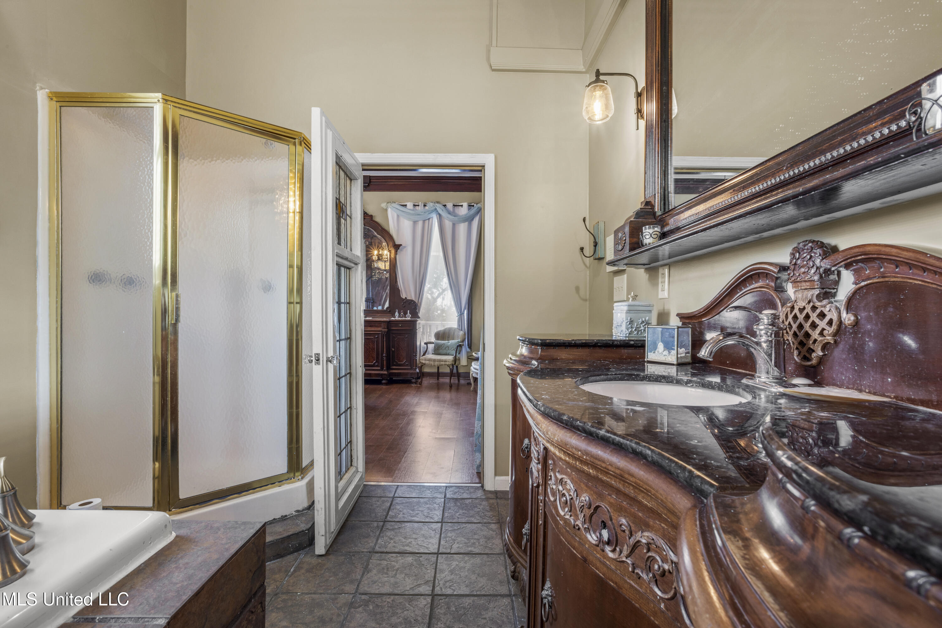 1096 Beach Boulevard Property Photo 32