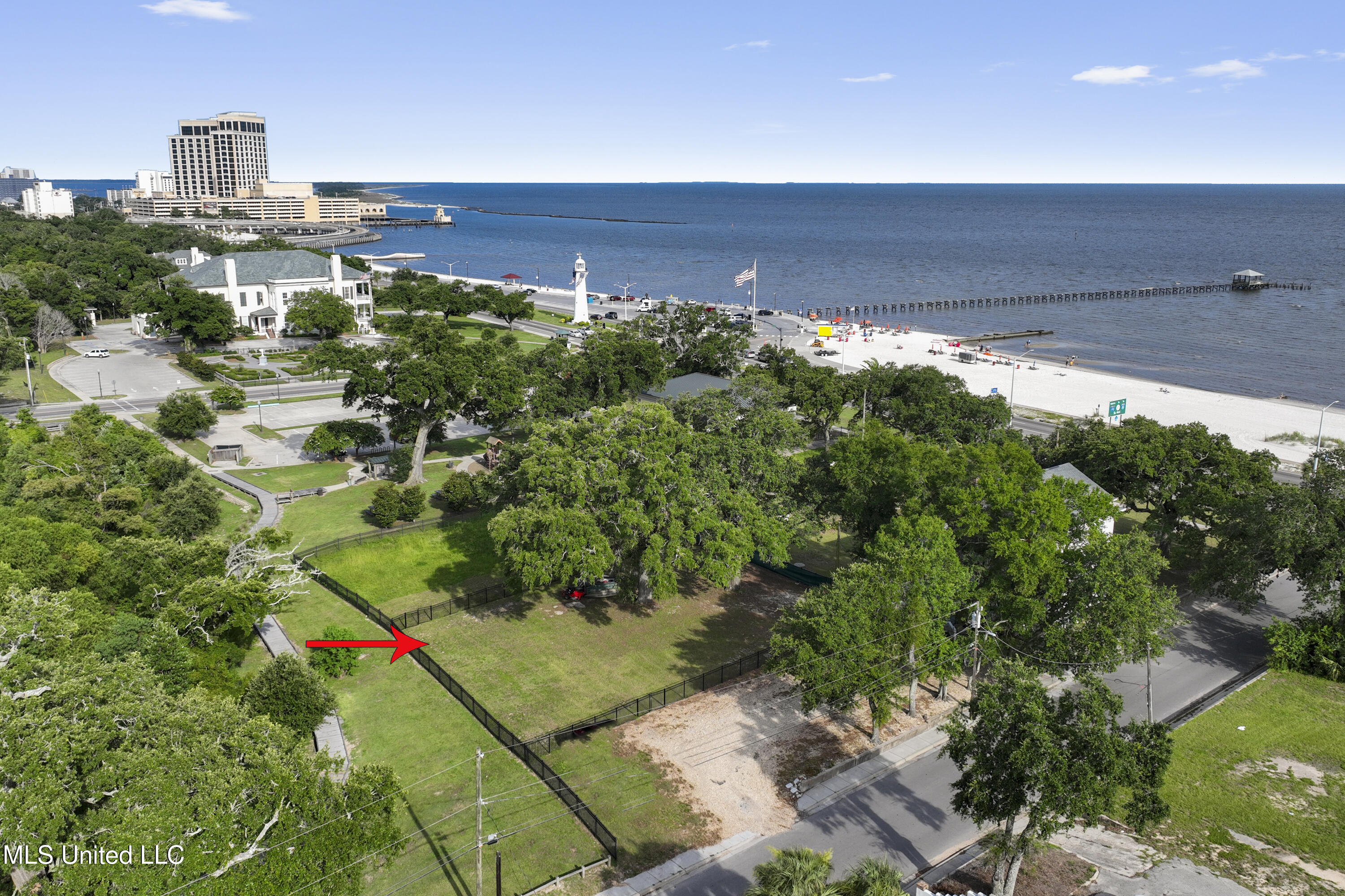 1096 Beach Boulevard Property Photo 50
