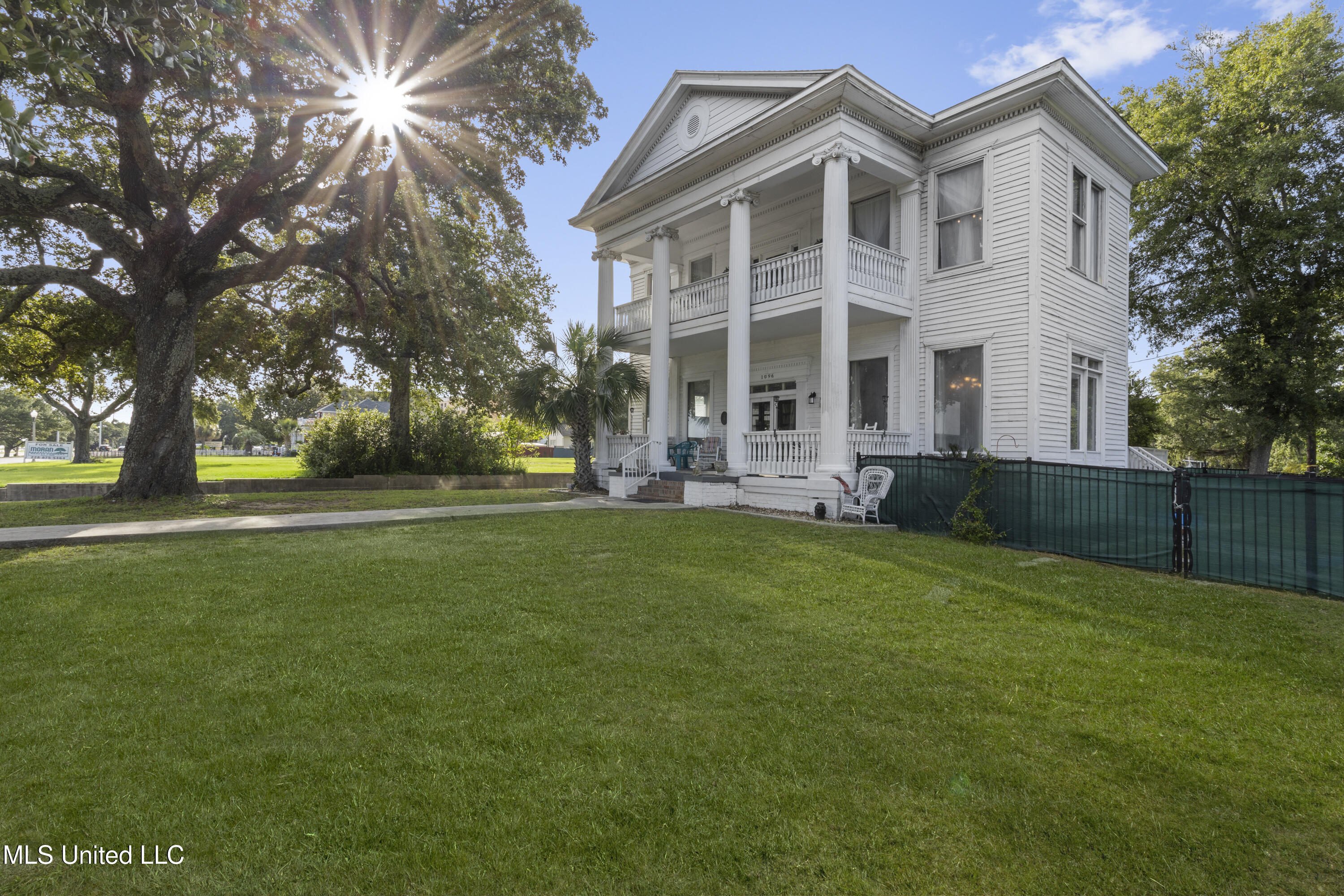 1096 Beach Boulevard Property Photo 53