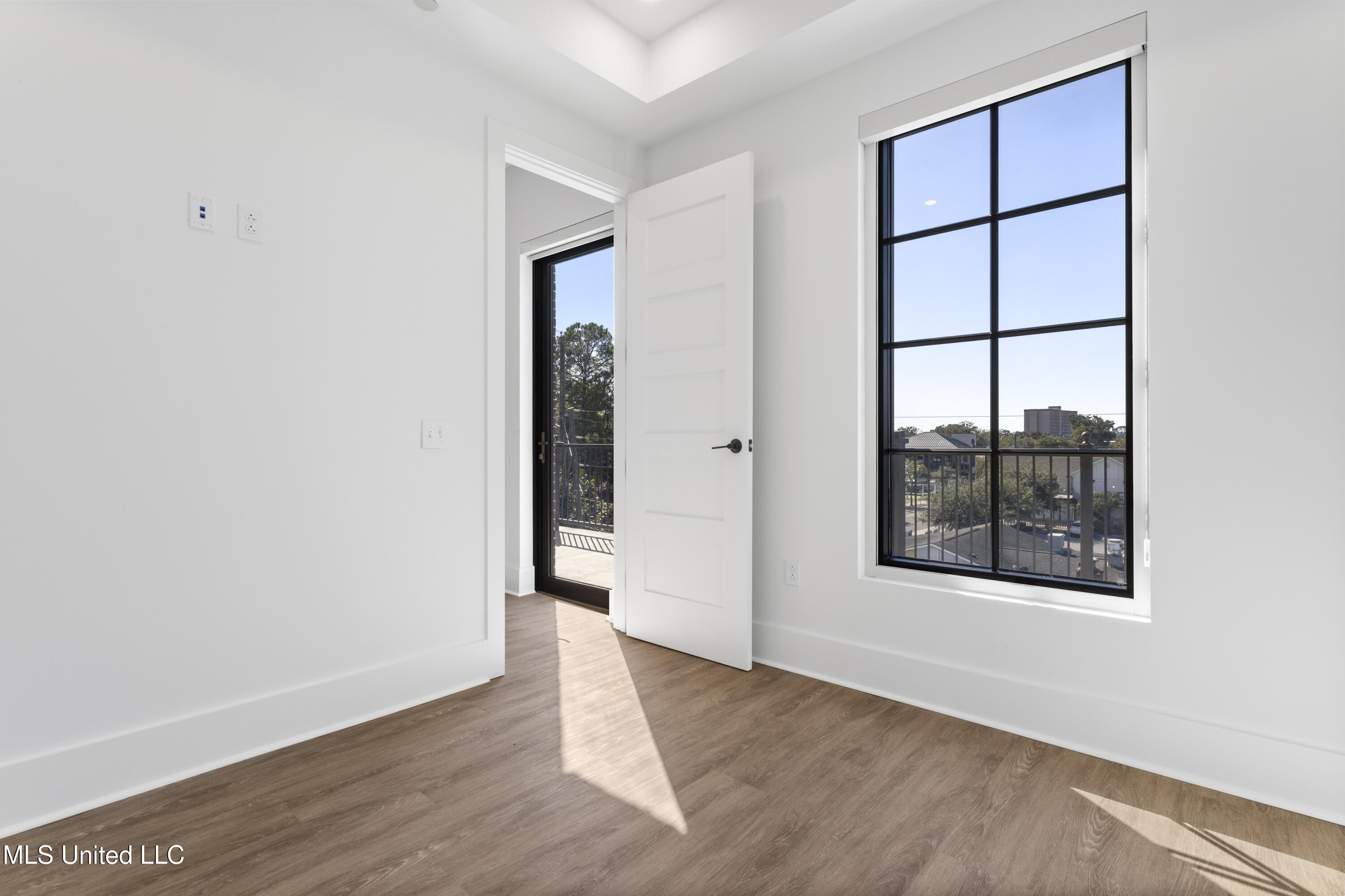 1515 Government Street Property Photo 19