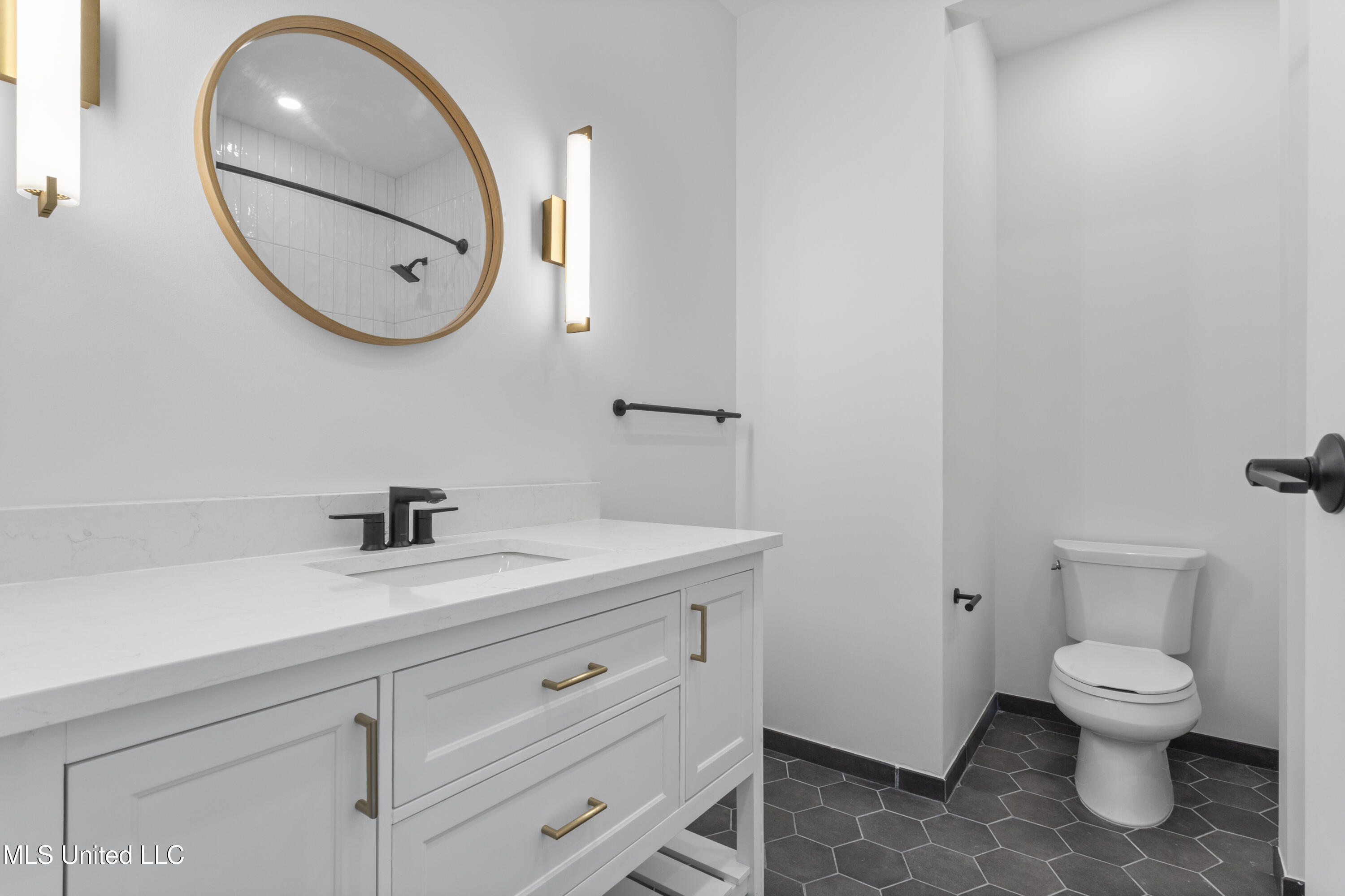 1515 Government Street Property Photo 23