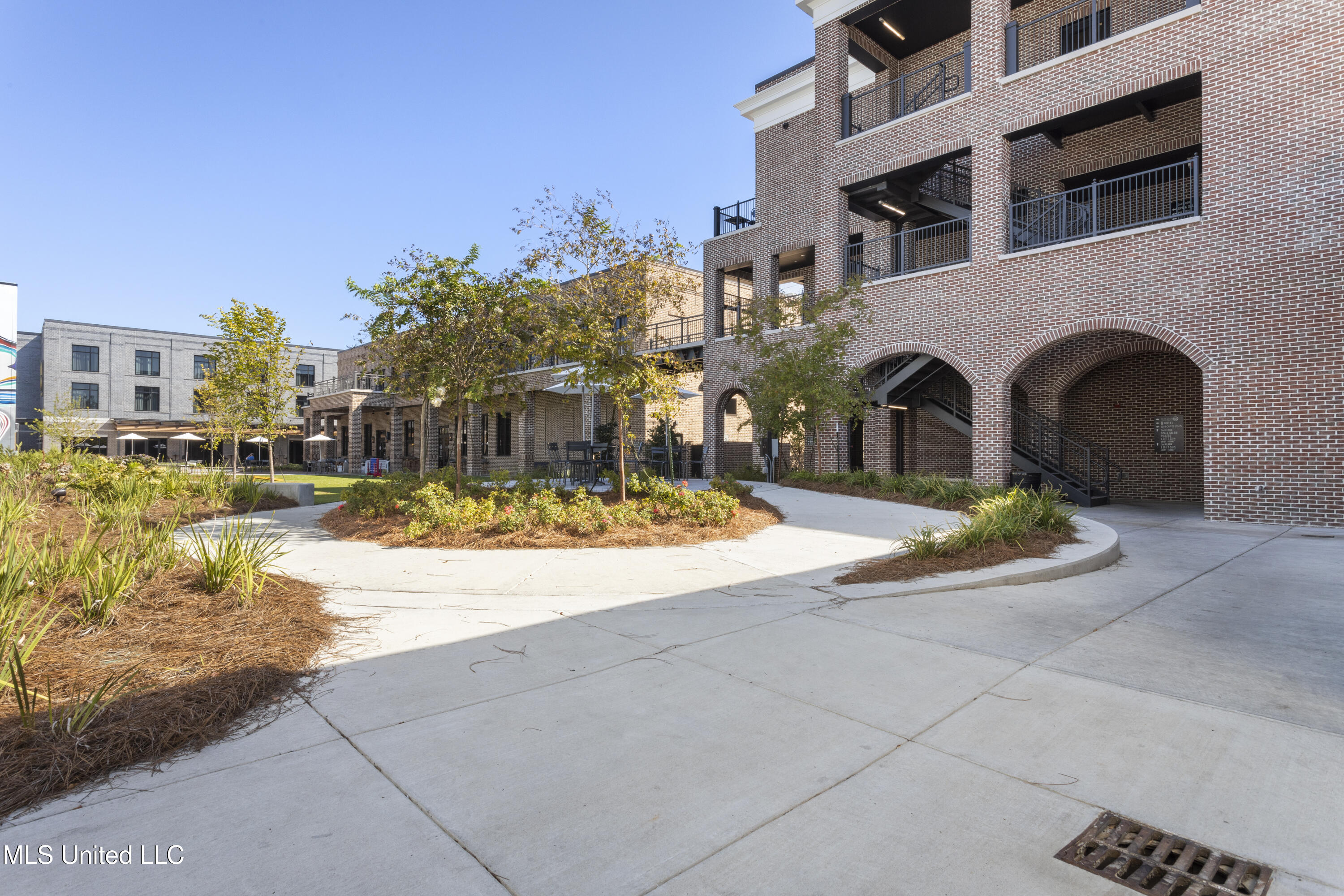 1515 Government Street Property Photo 37