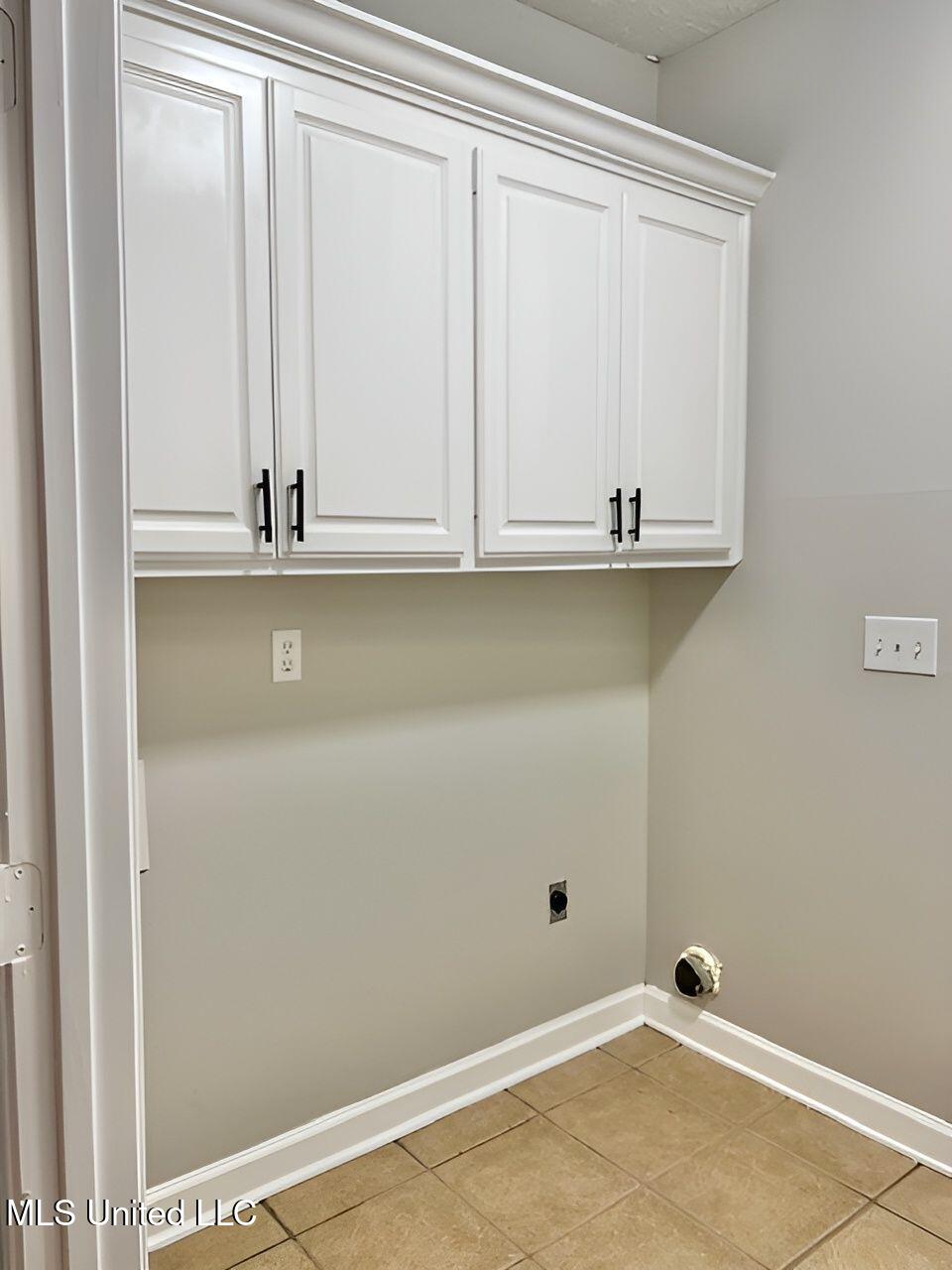 421 Autumn Creek Drive Property Photo 9