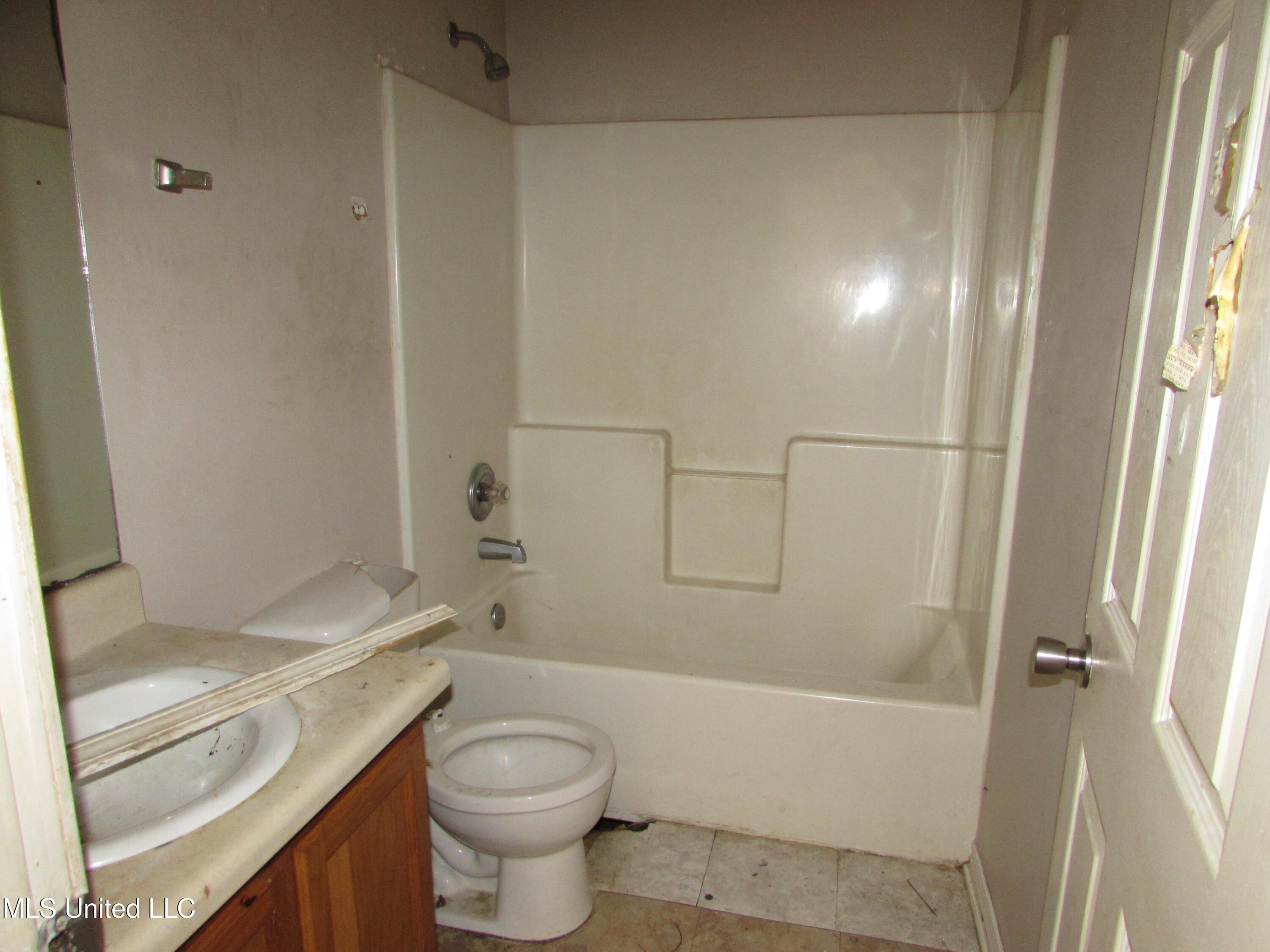 903 Parkview Place Property Photo 5