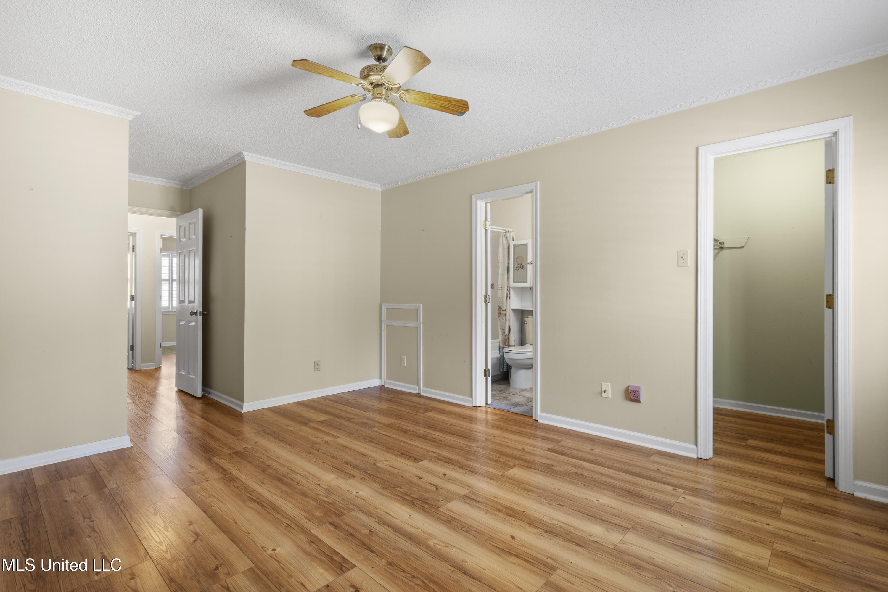 180 Briarfield Avenue Property Photo 16