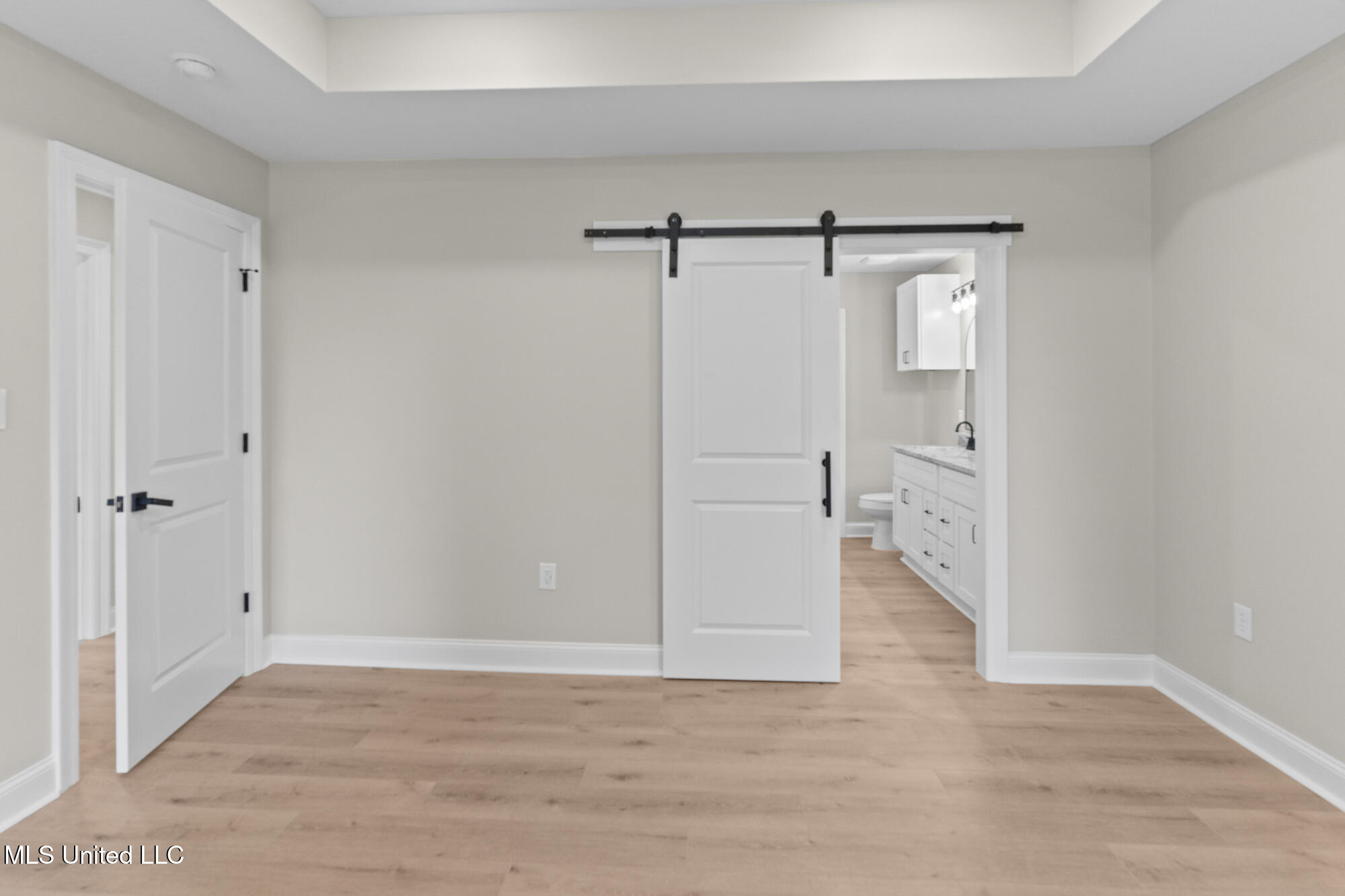 1429 W 7th Street Property Photo 14