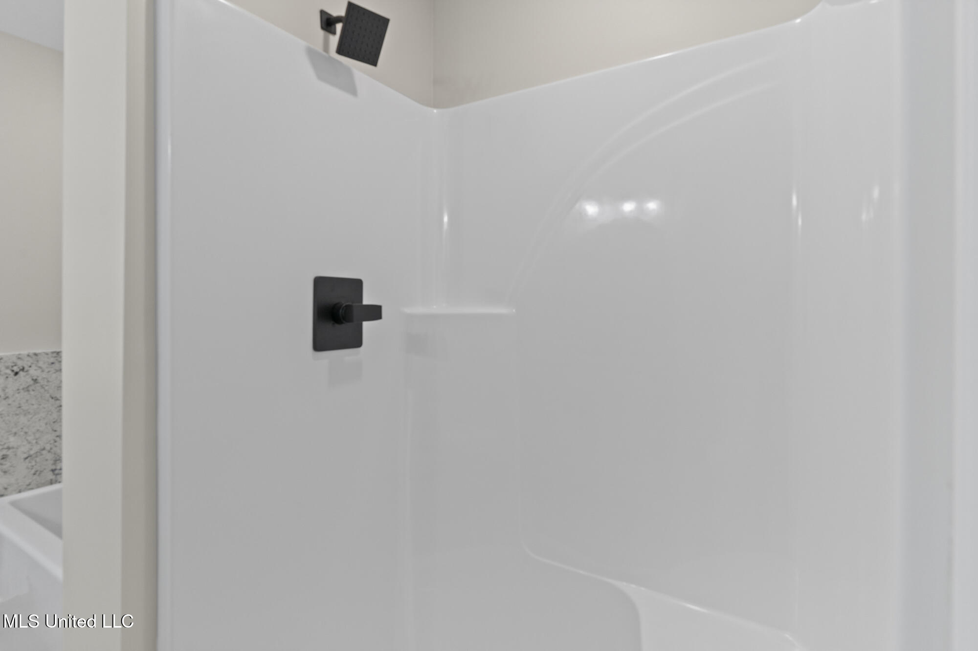 1429 W 7th Street Property Photo 21