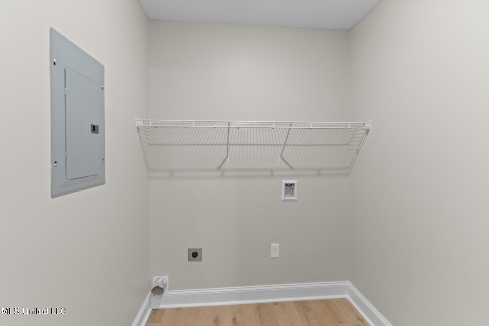 1429 W 7th Street Property Photo 31