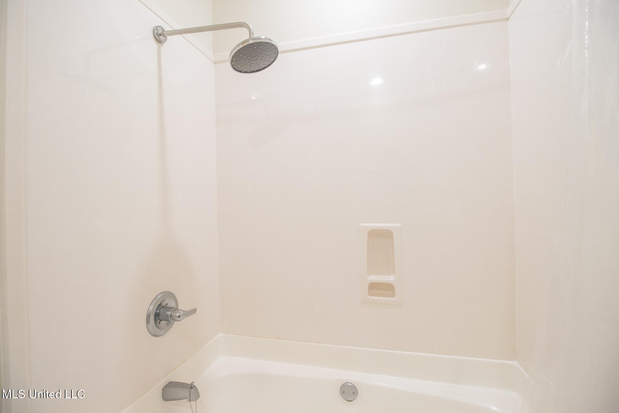 2252 Beach Drive Property Photo 16