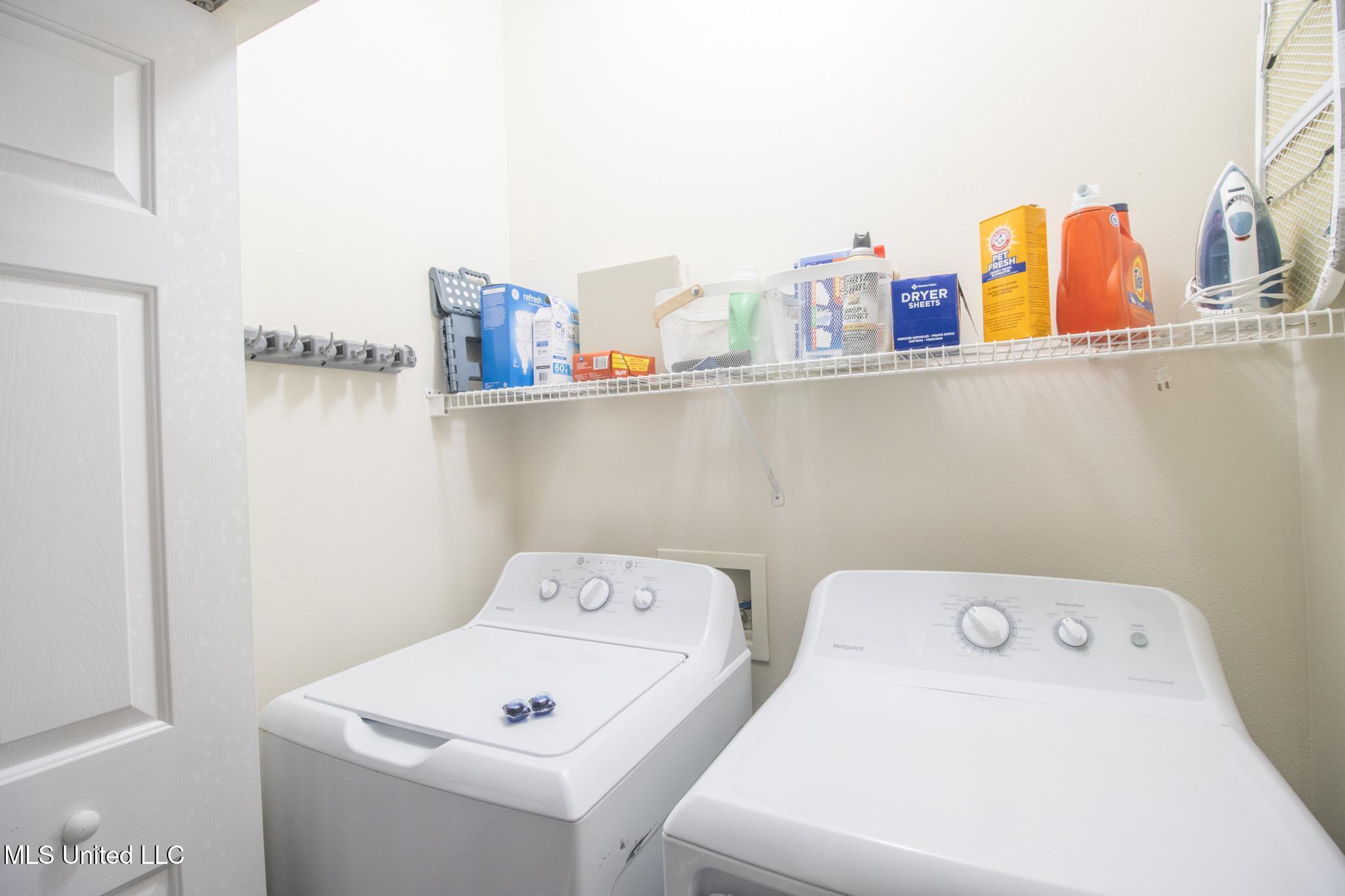 2252 Beach Drive Property Photo 22