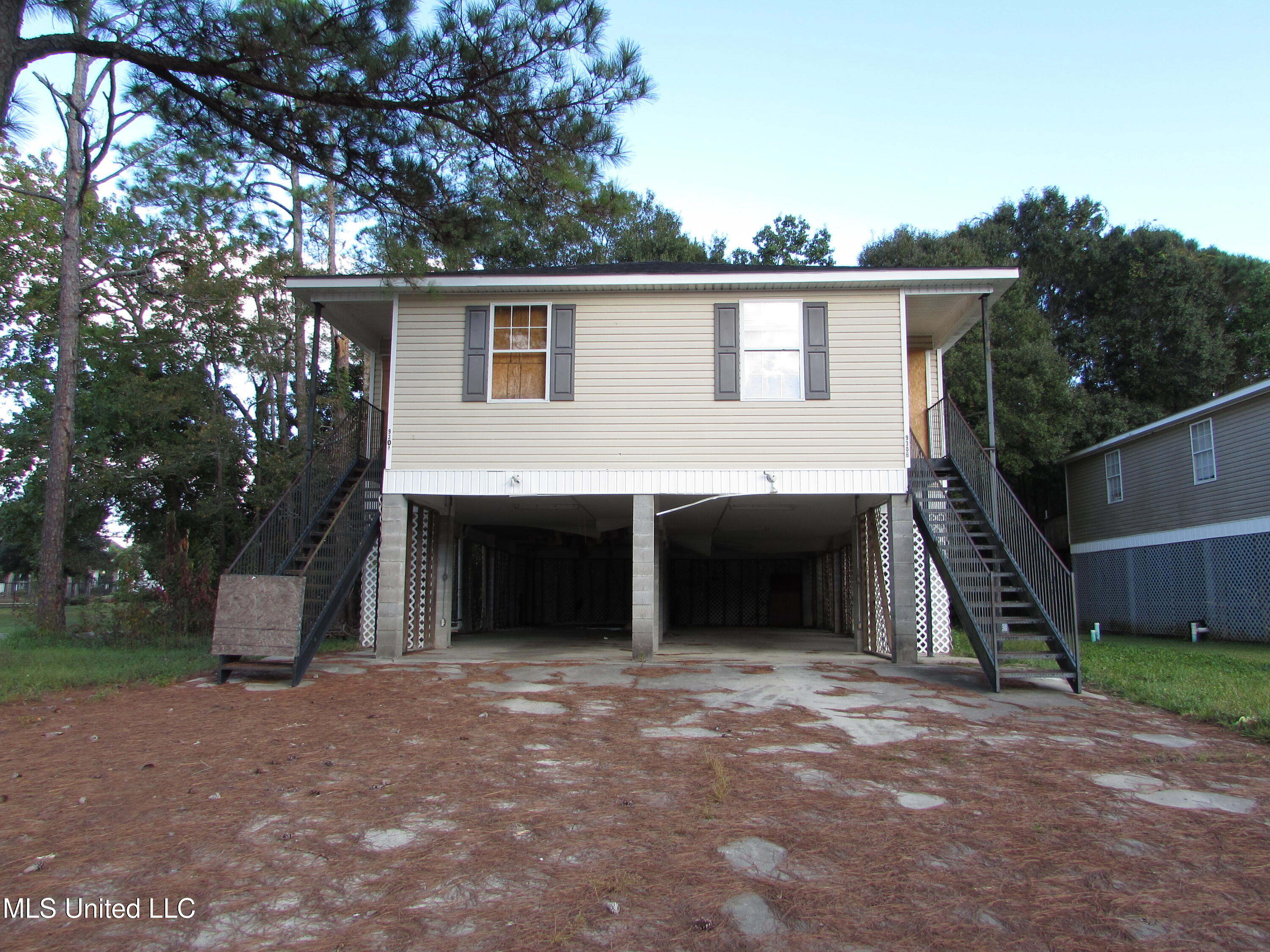 930 Park View Property Photo 1