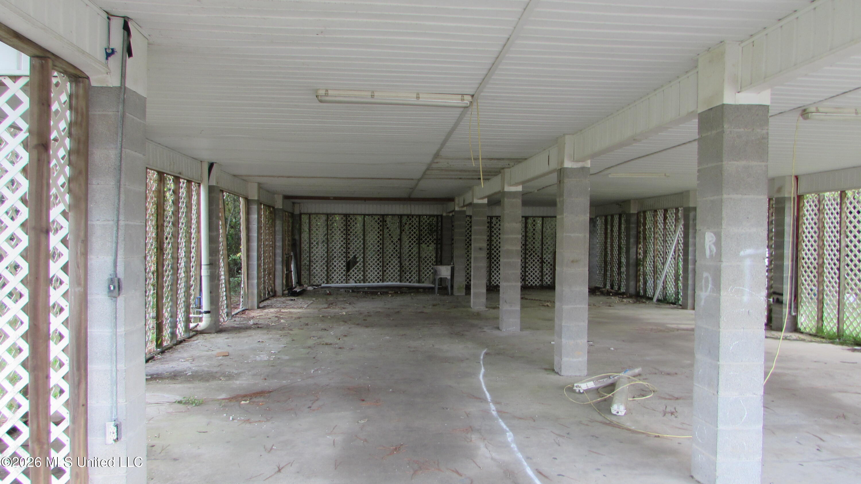 930 Park View Property Photo 11