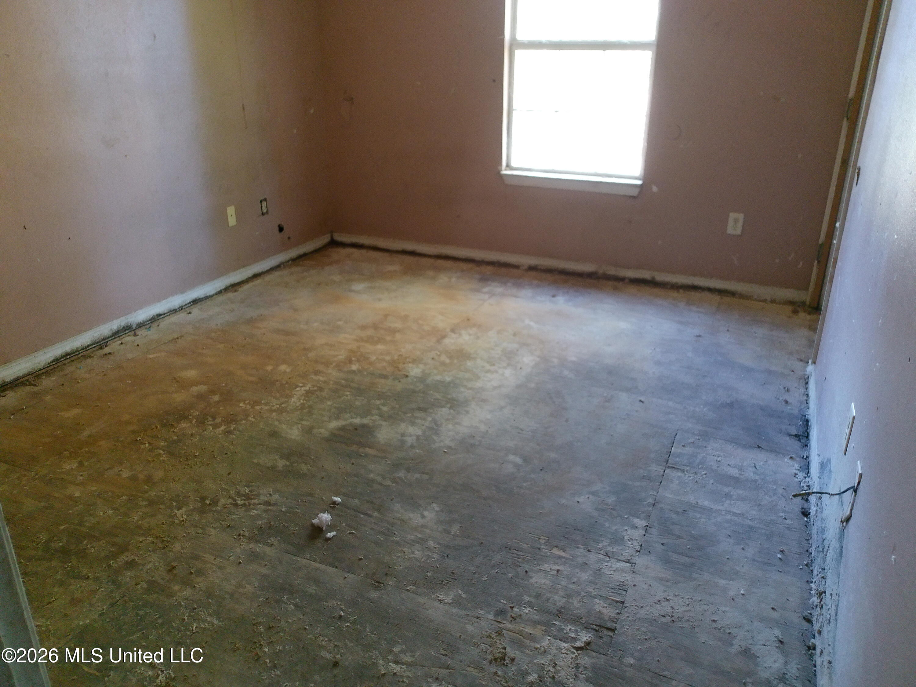 930 Park View Property Photo 11