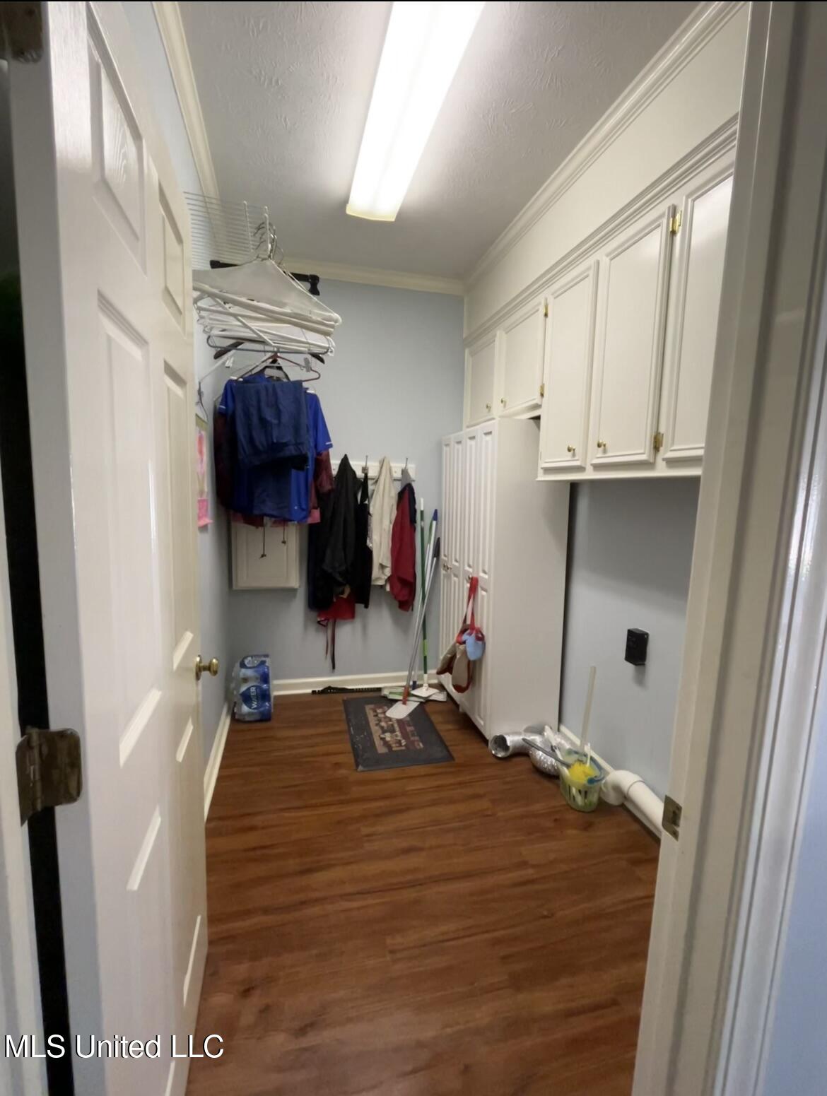 225 Northbay Drive Property Photo 13