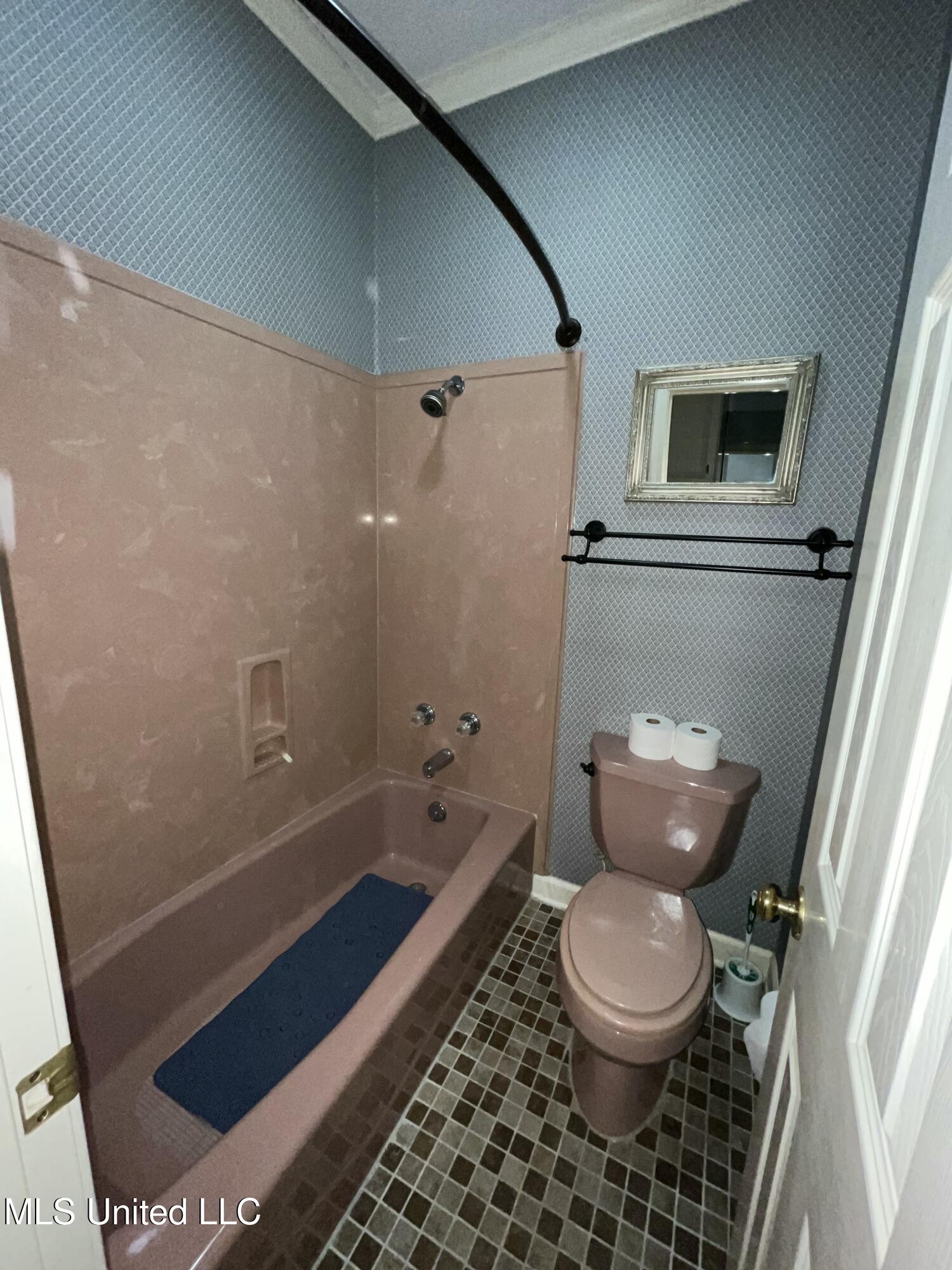 225 Northbay Drive Property Photo 18