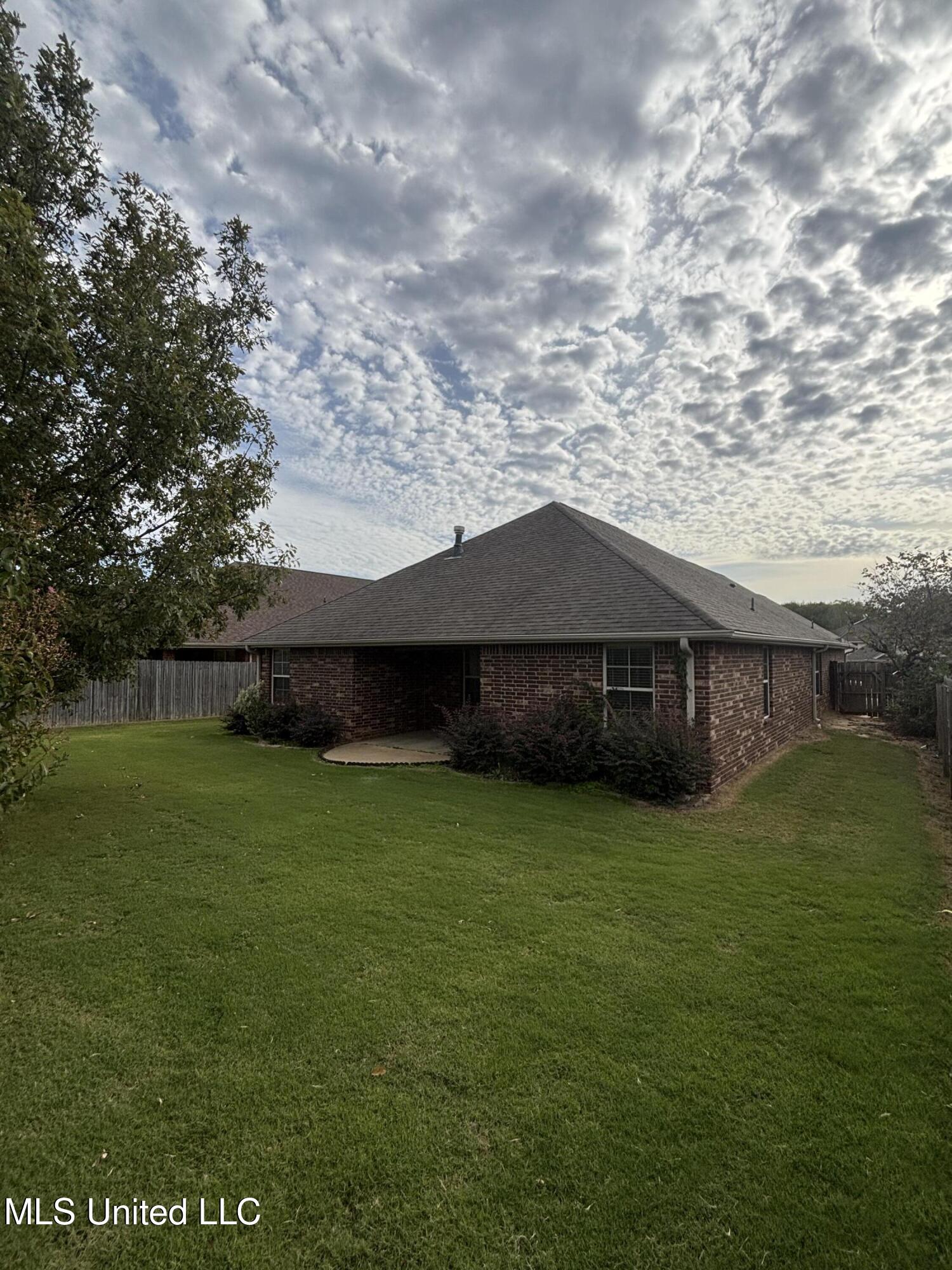 3250 W Hartland Drive Property Photo 5