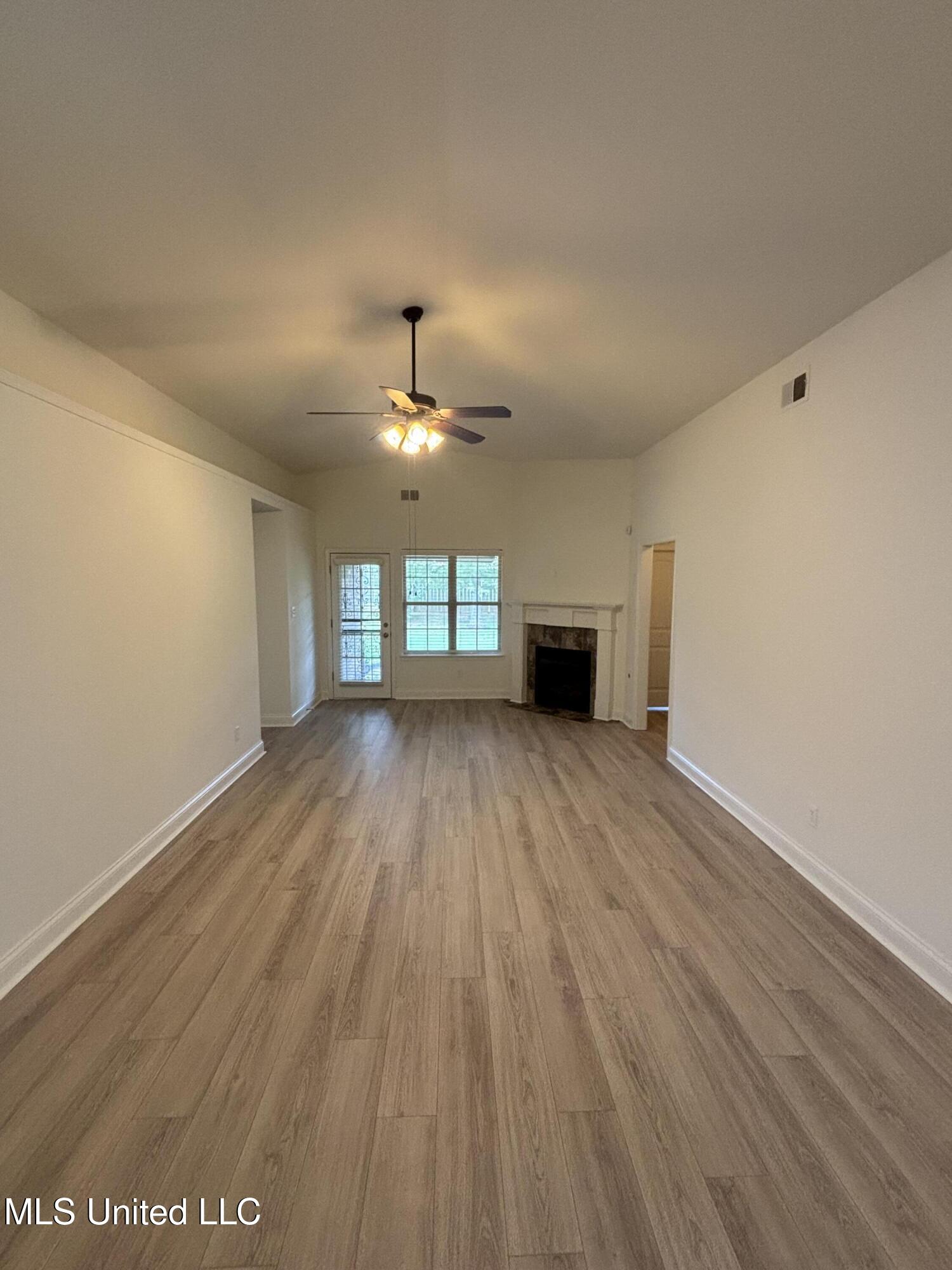 3250 W Hartland Drive Property Photo 8