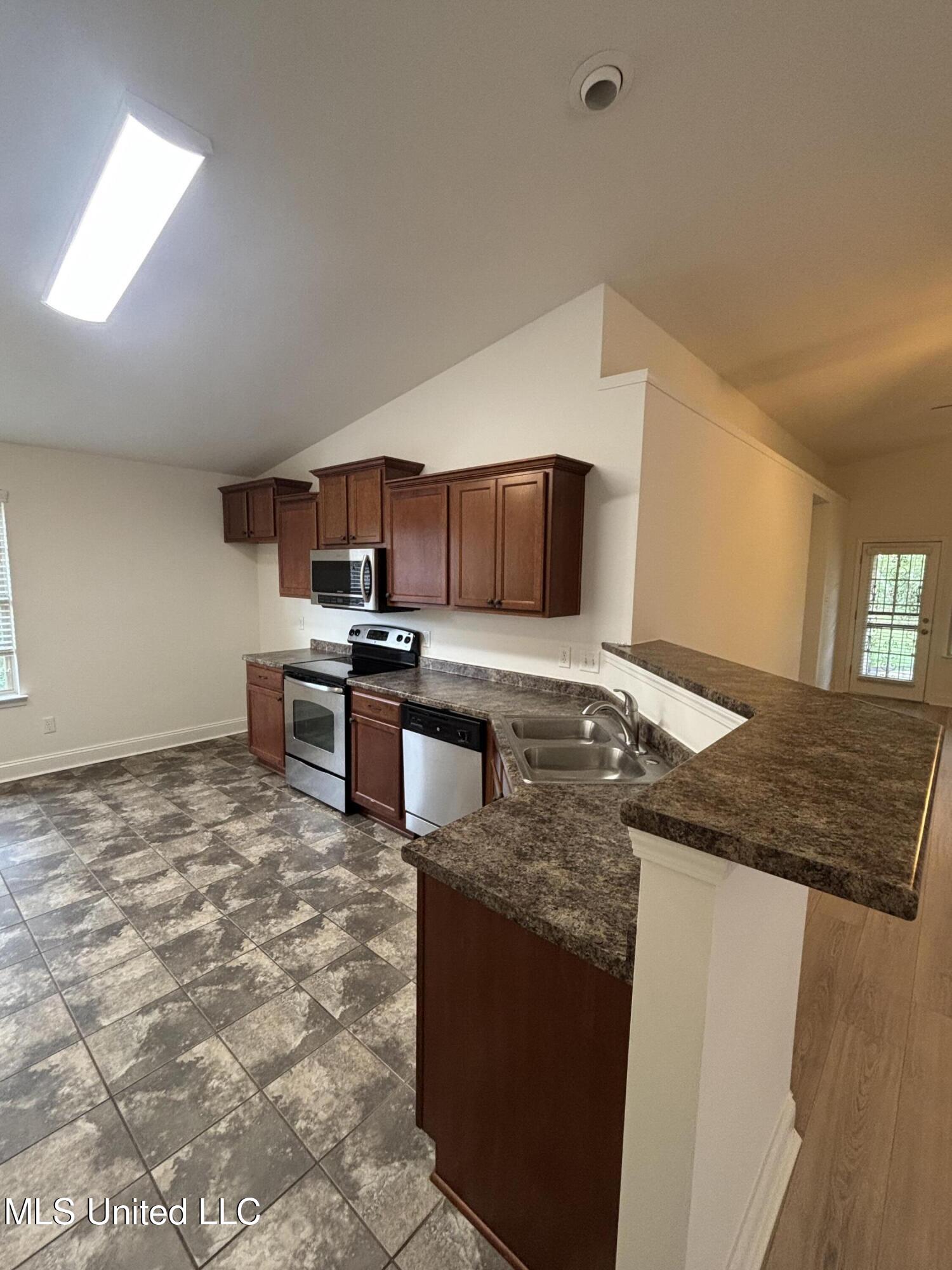 3250 W Hartland Drive Property Photo 11