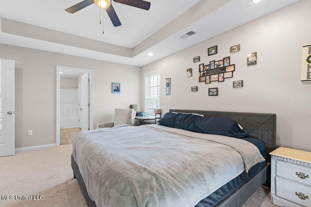 1418 Victoria Road Property Photo 13