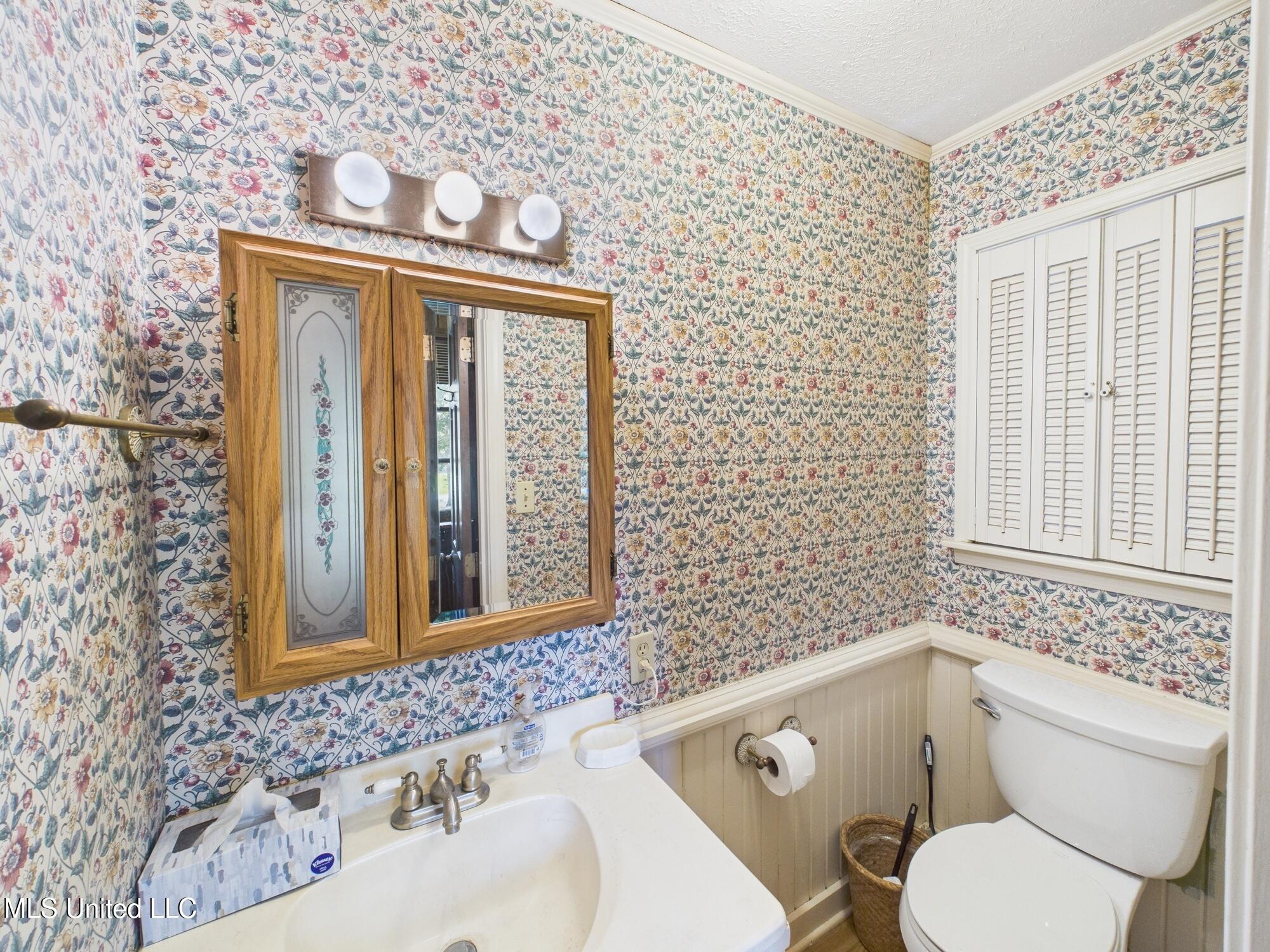 104 Renfroe Road Property Photo 9