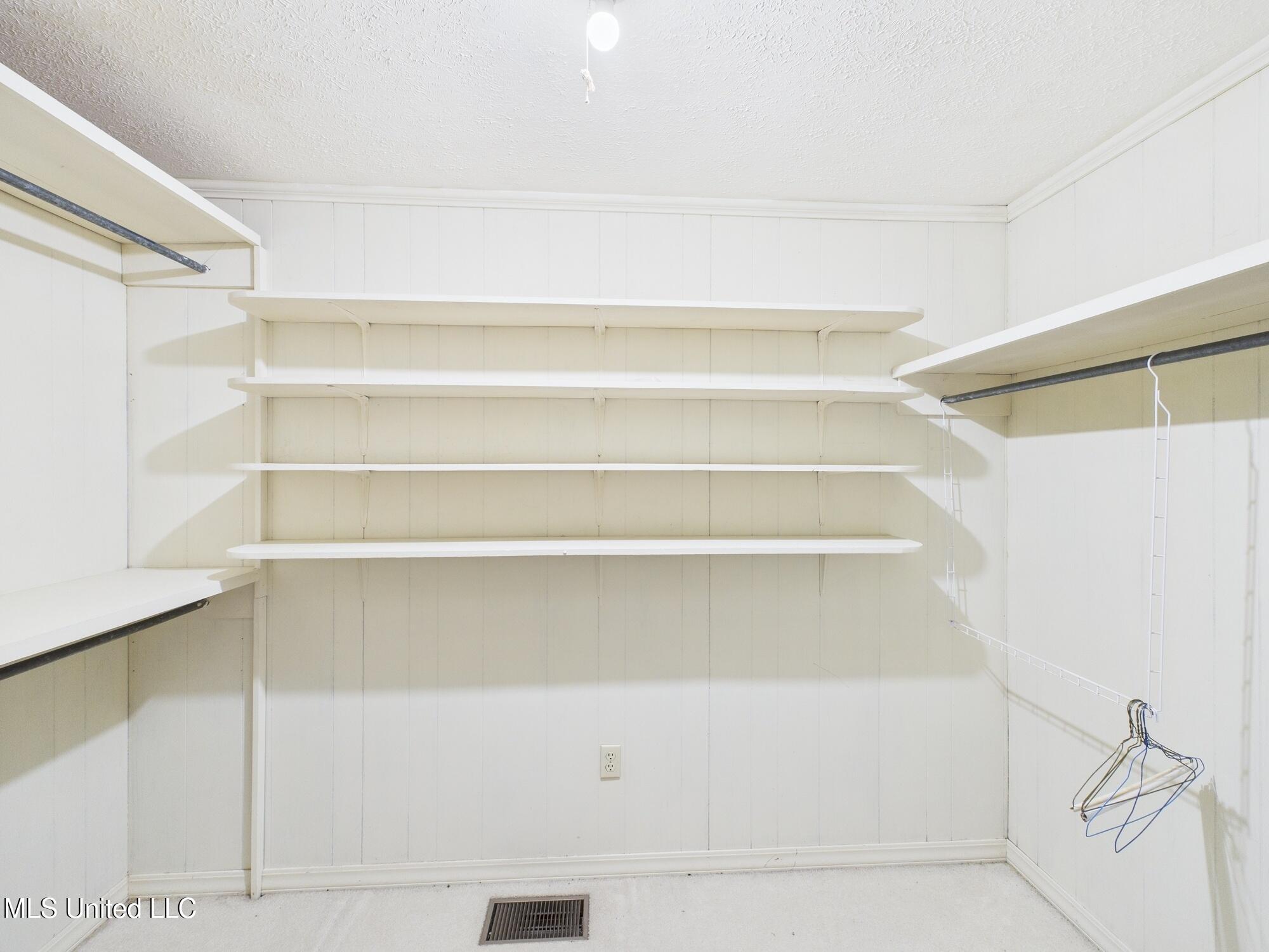 104 Renfroe Road Property Photo 15