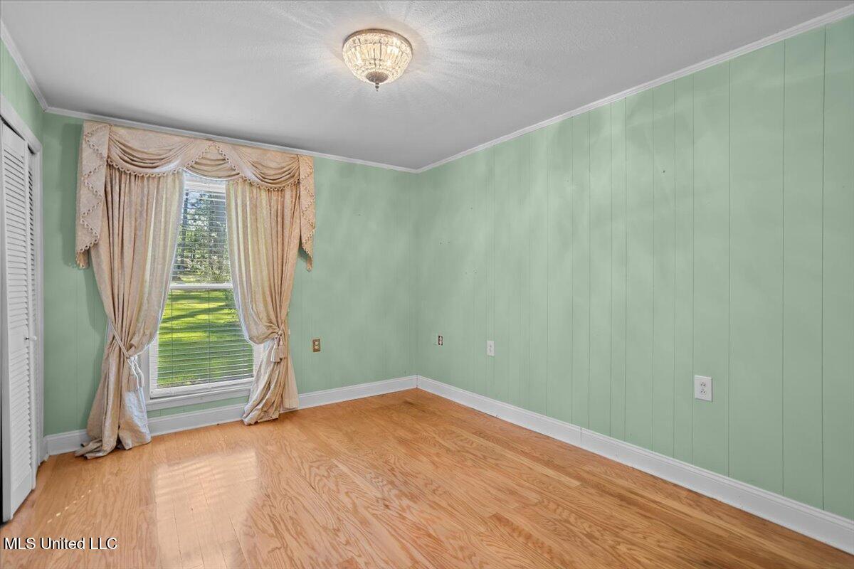 1001 Pinehurst Place Property Photo 22