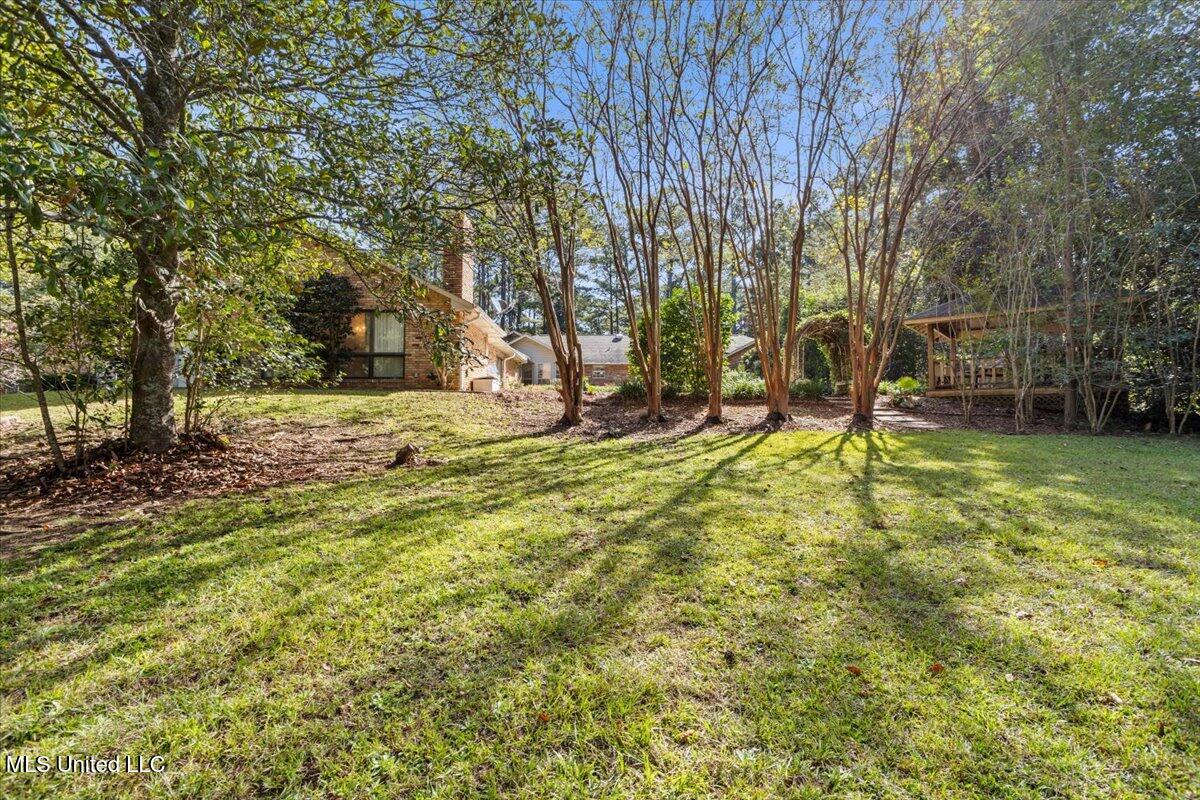 1001 Pinehurst Place Property Photo 34