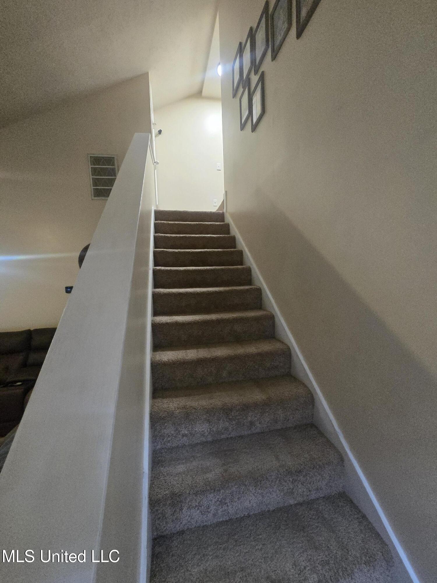 116 Windchase Drive Property Photo 17