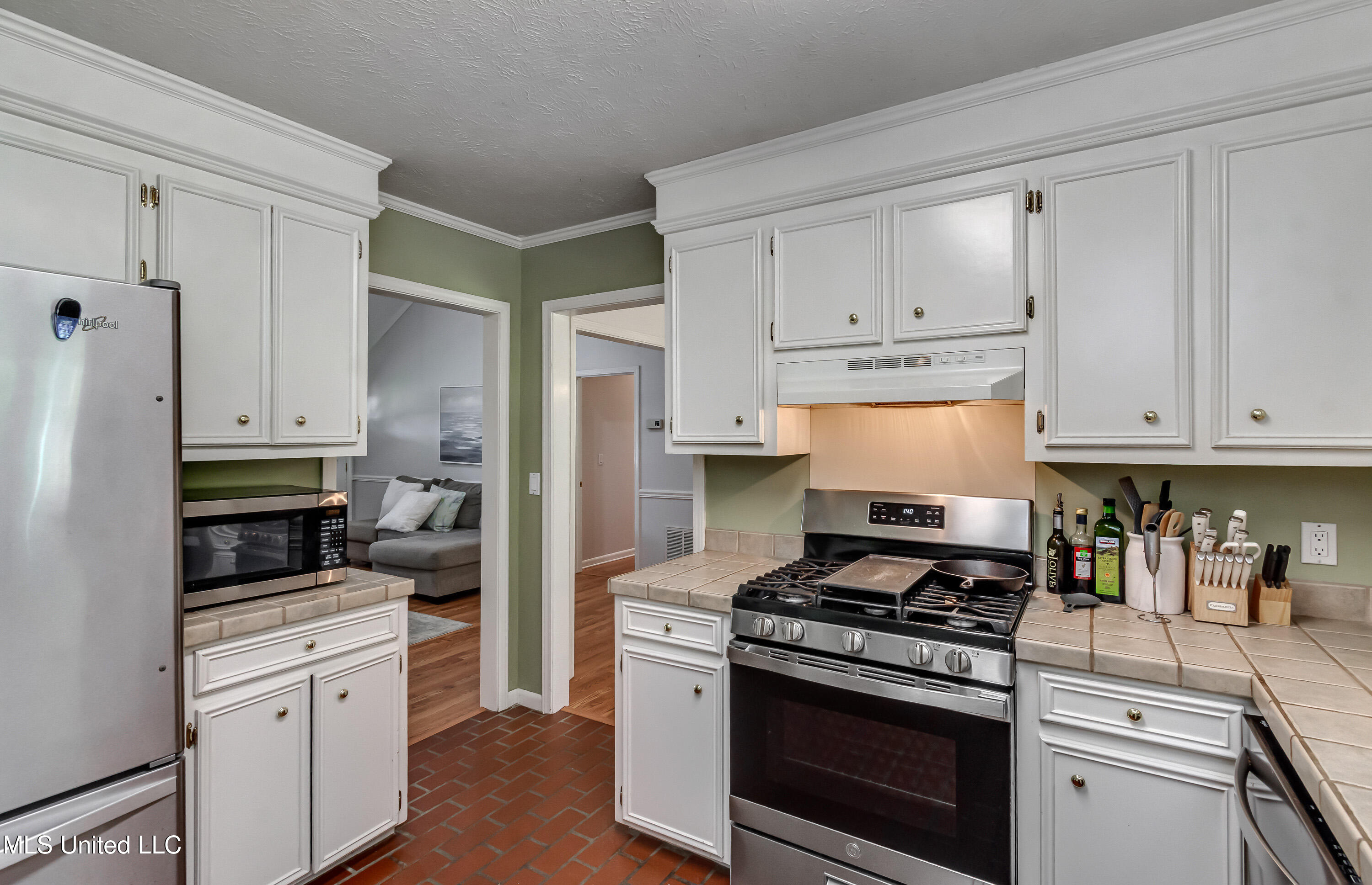 305 Kelly's Glen Property Photo 16