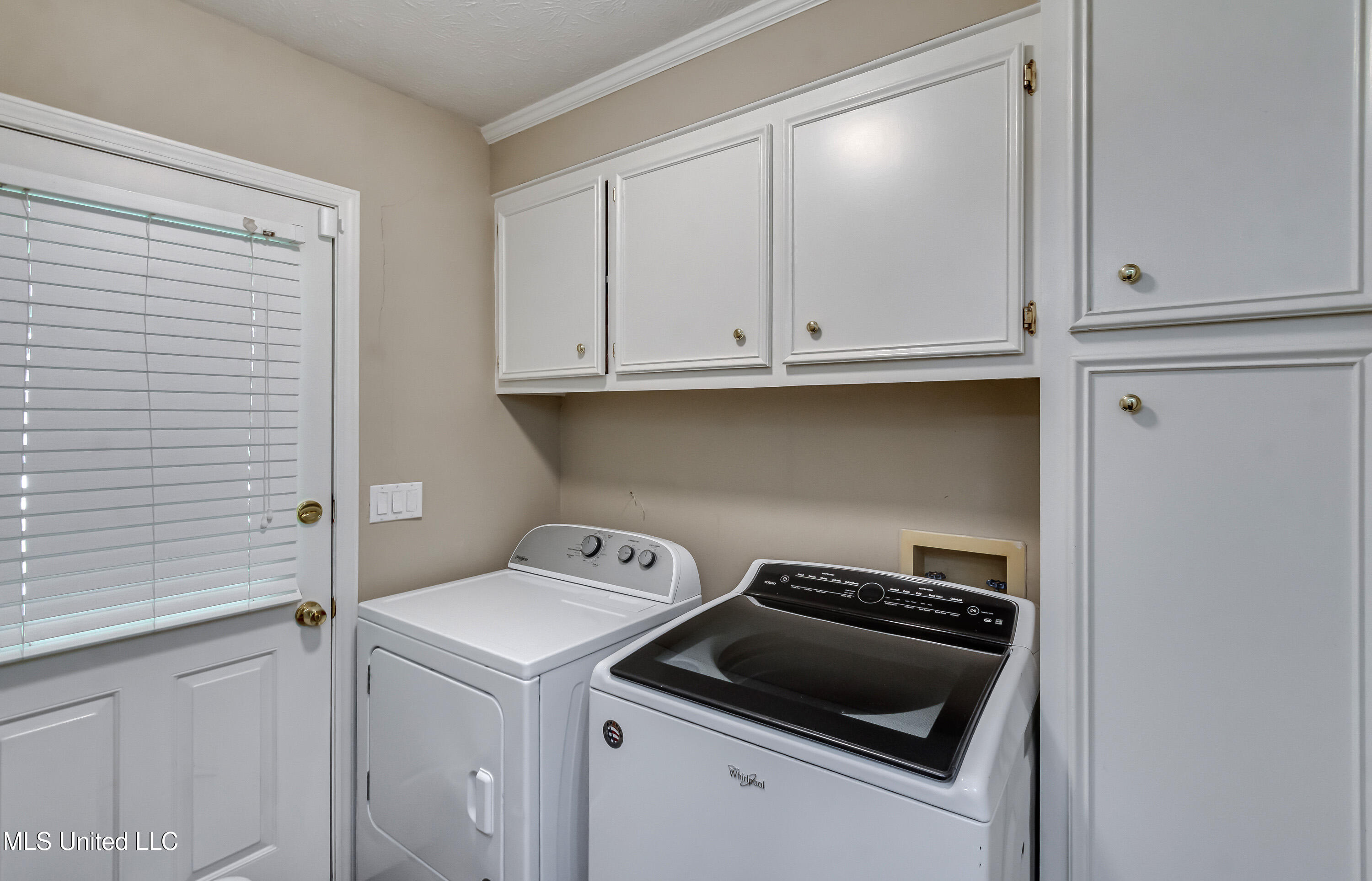 305 Kelly's Glen Property Photo 24