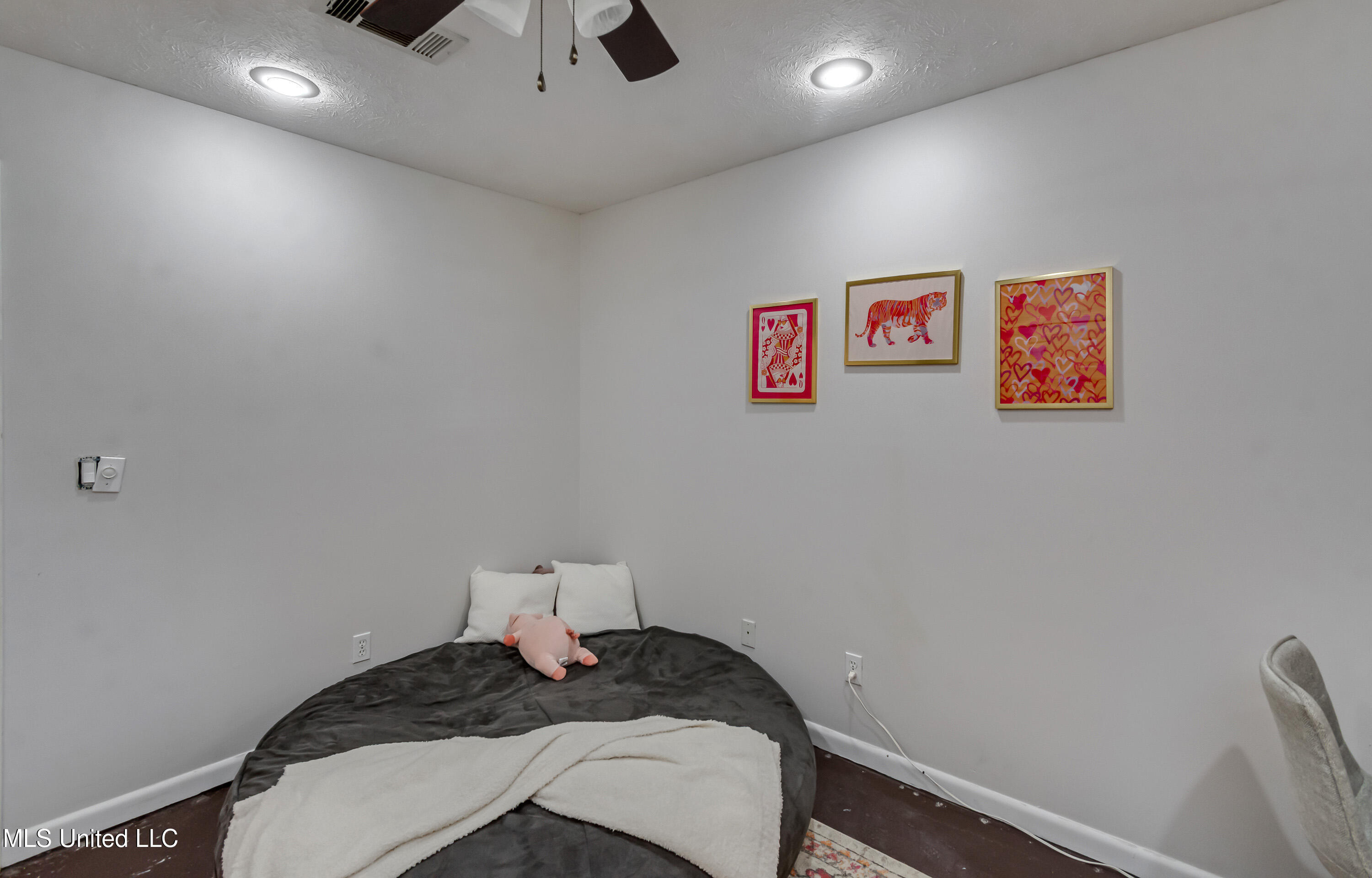 305 Kelly's Glen Property Photo 27