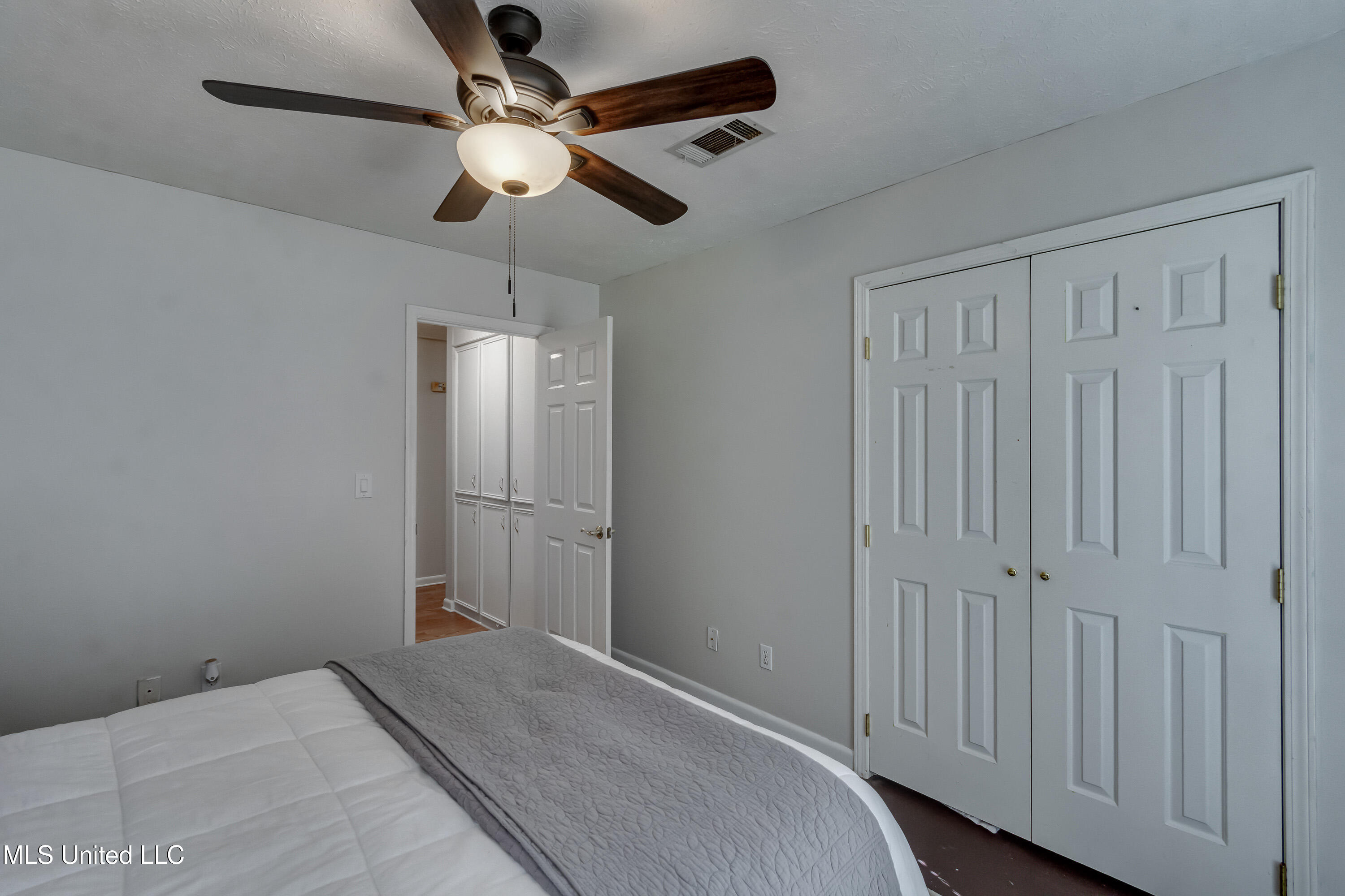 305 Kelly's Glen Property Photo 36