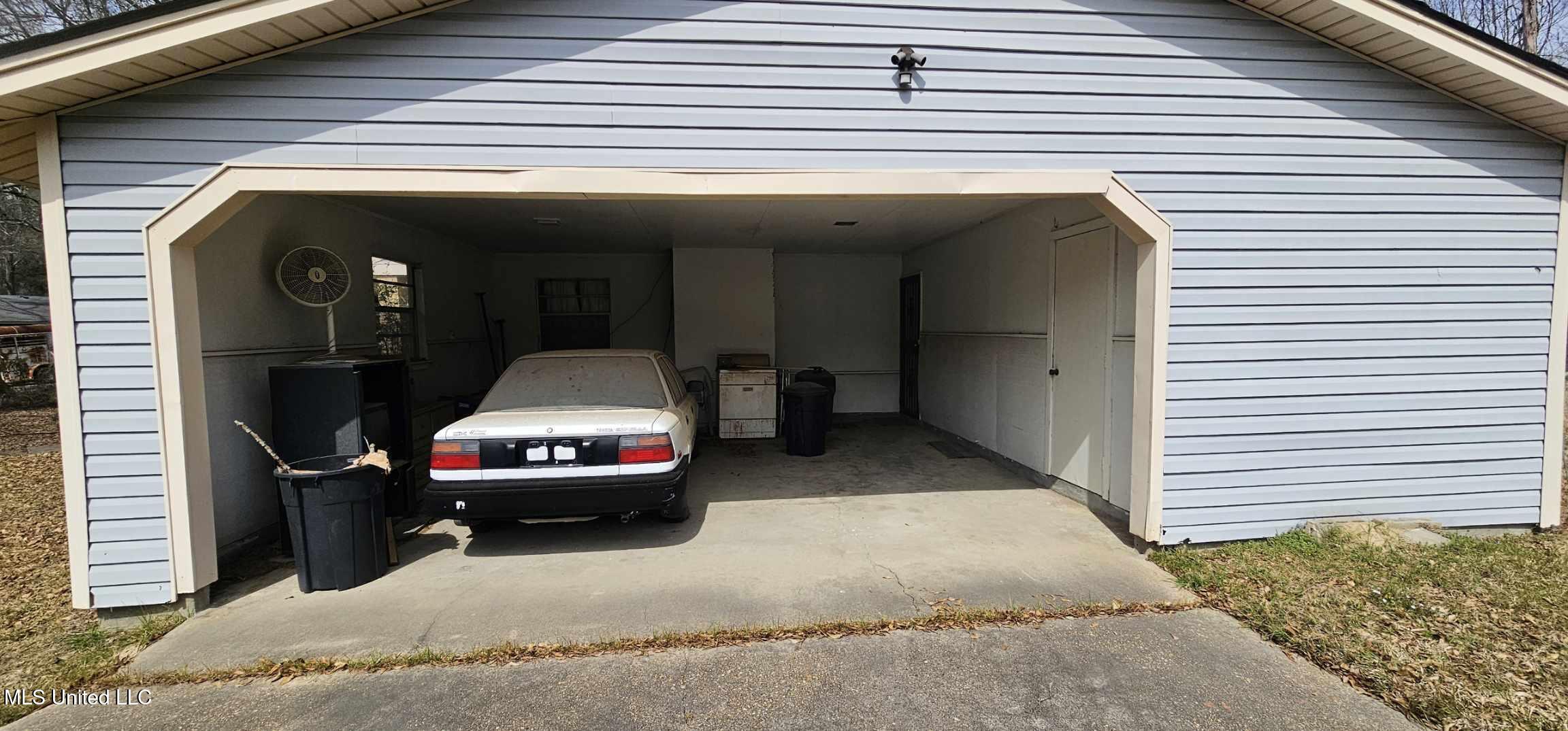 2832 Gretna Green Street Property Photo 7