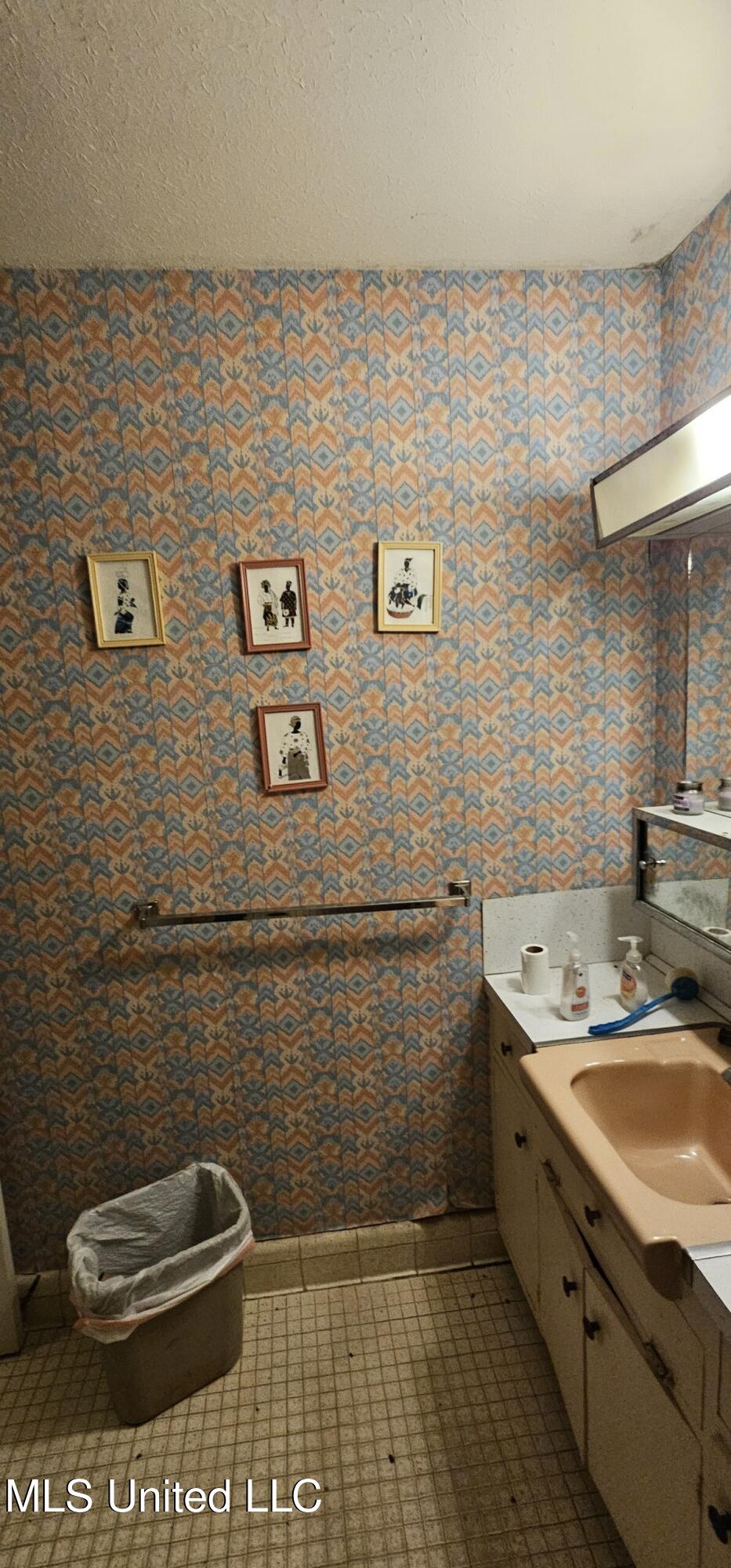 2832 Gretna Green Street Property Photo 9