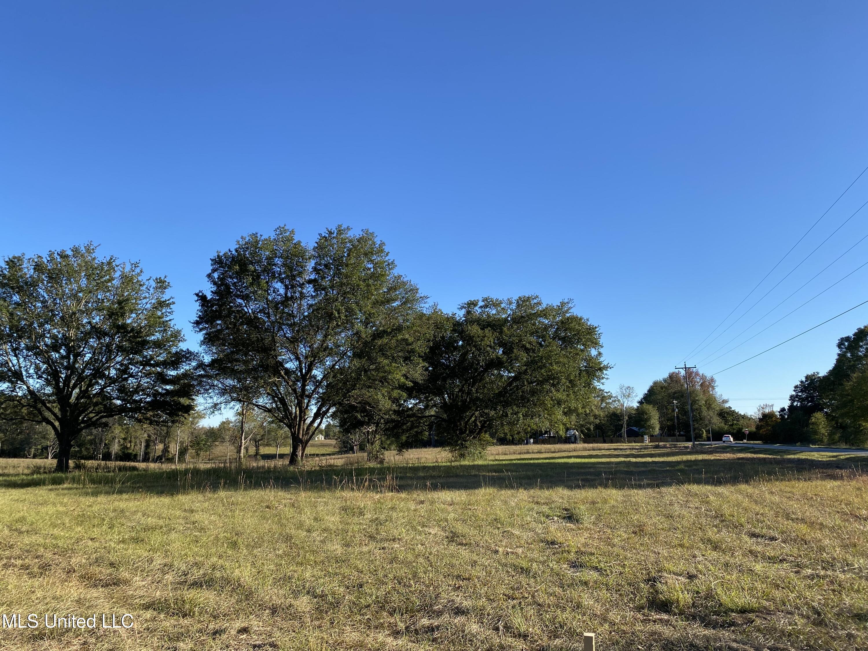 Carey Byrd Road Property Photo 2