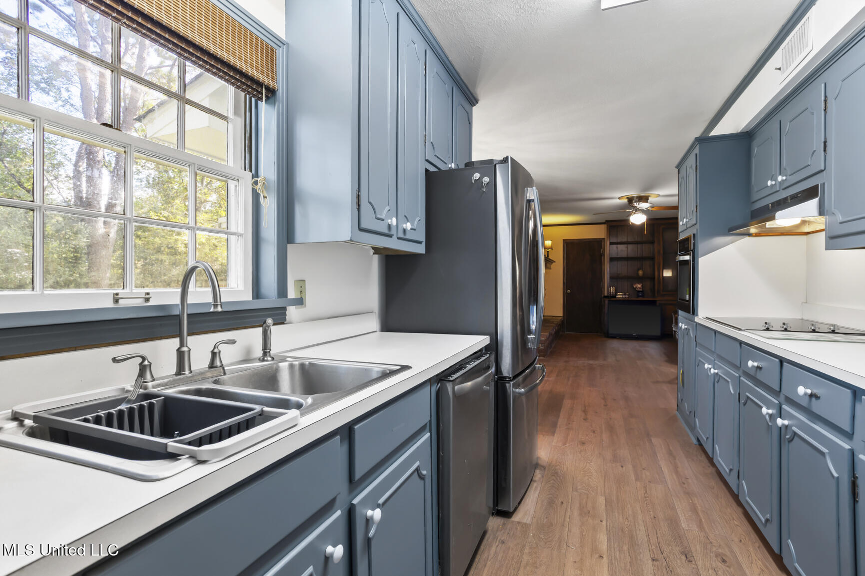 5130 Sunnyvale Drive Property Photo 9