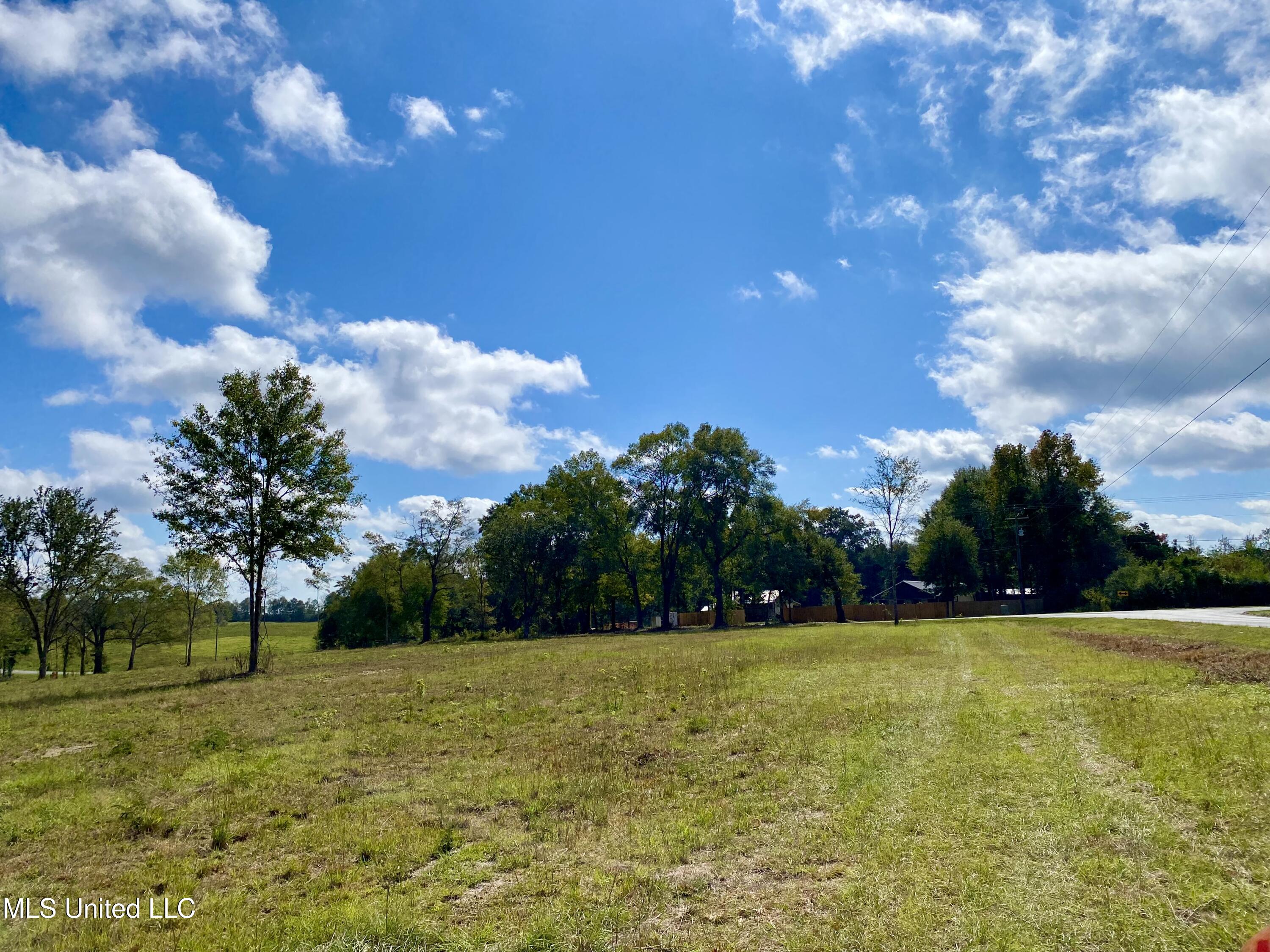Carey Byrd Road Property Photo 2